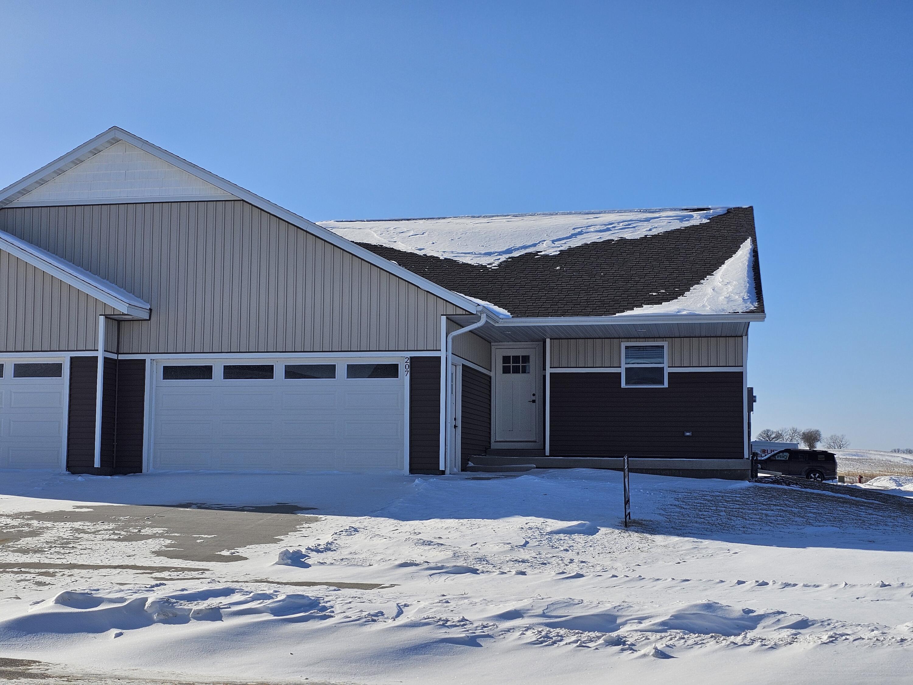 207 Nieson Bangor WI 54614 1948177 image1