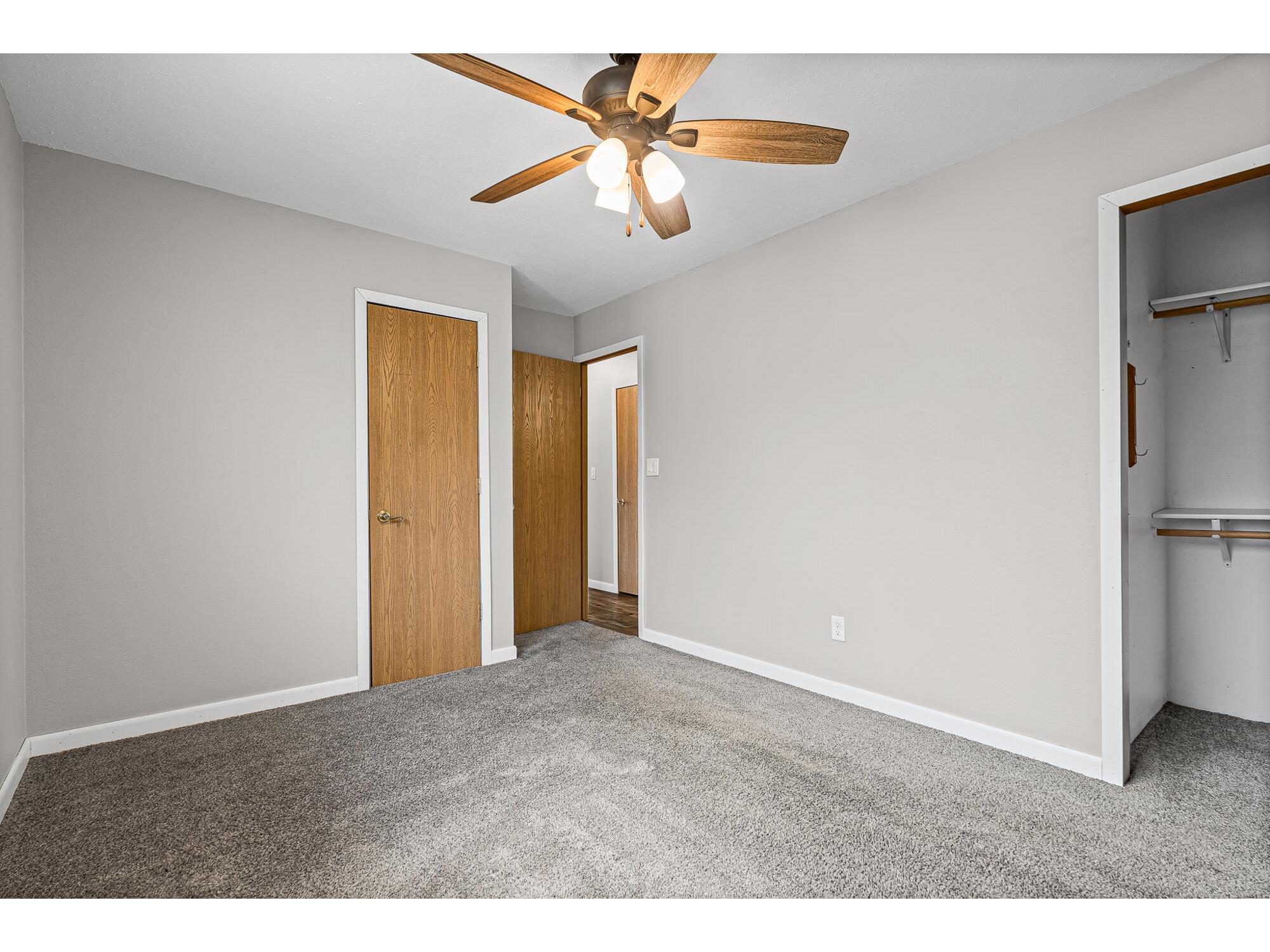 207 West Holmen WI 54636 1958963 image17