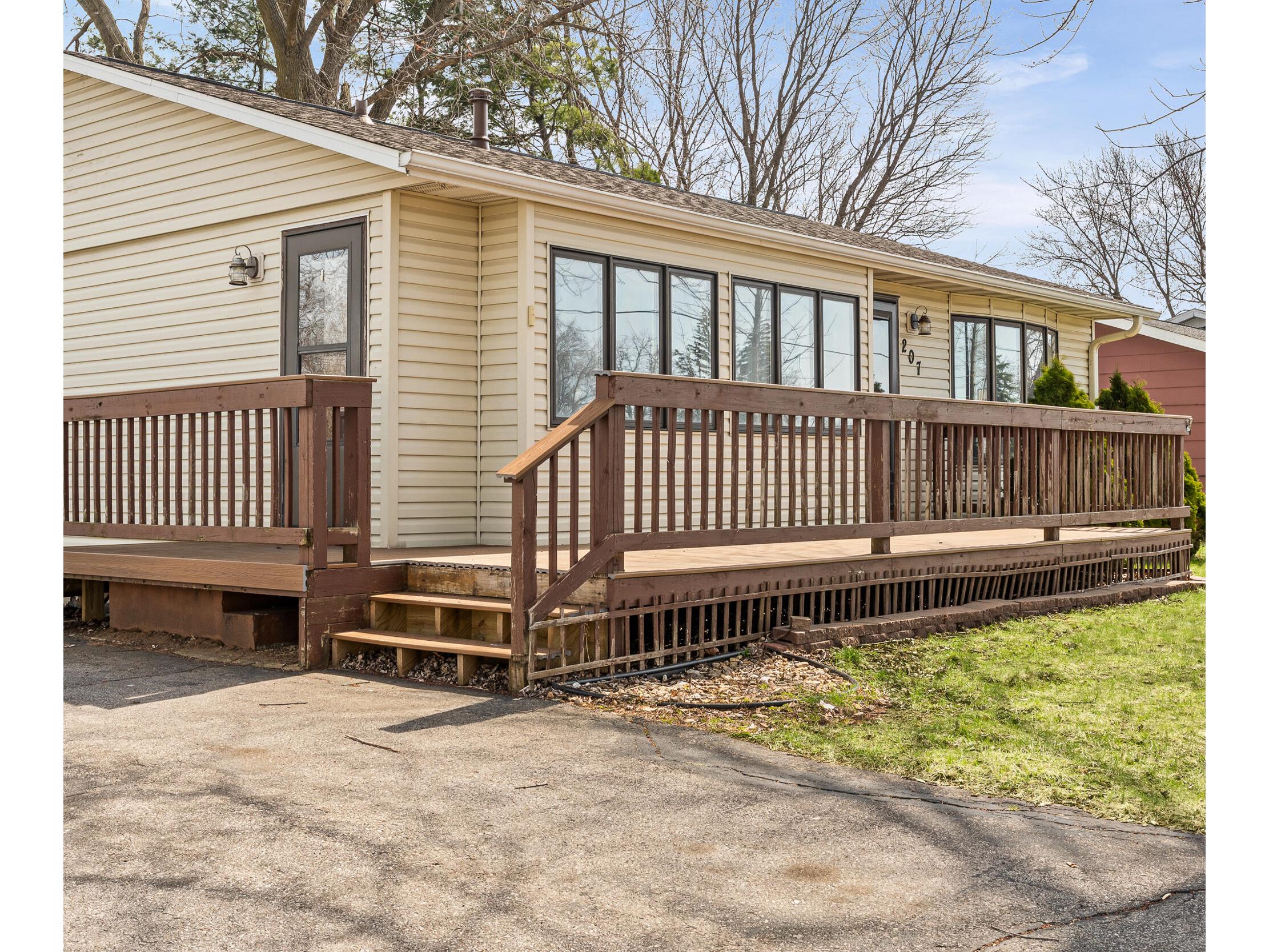 207 West Holmen WI 54636 1958963 image4