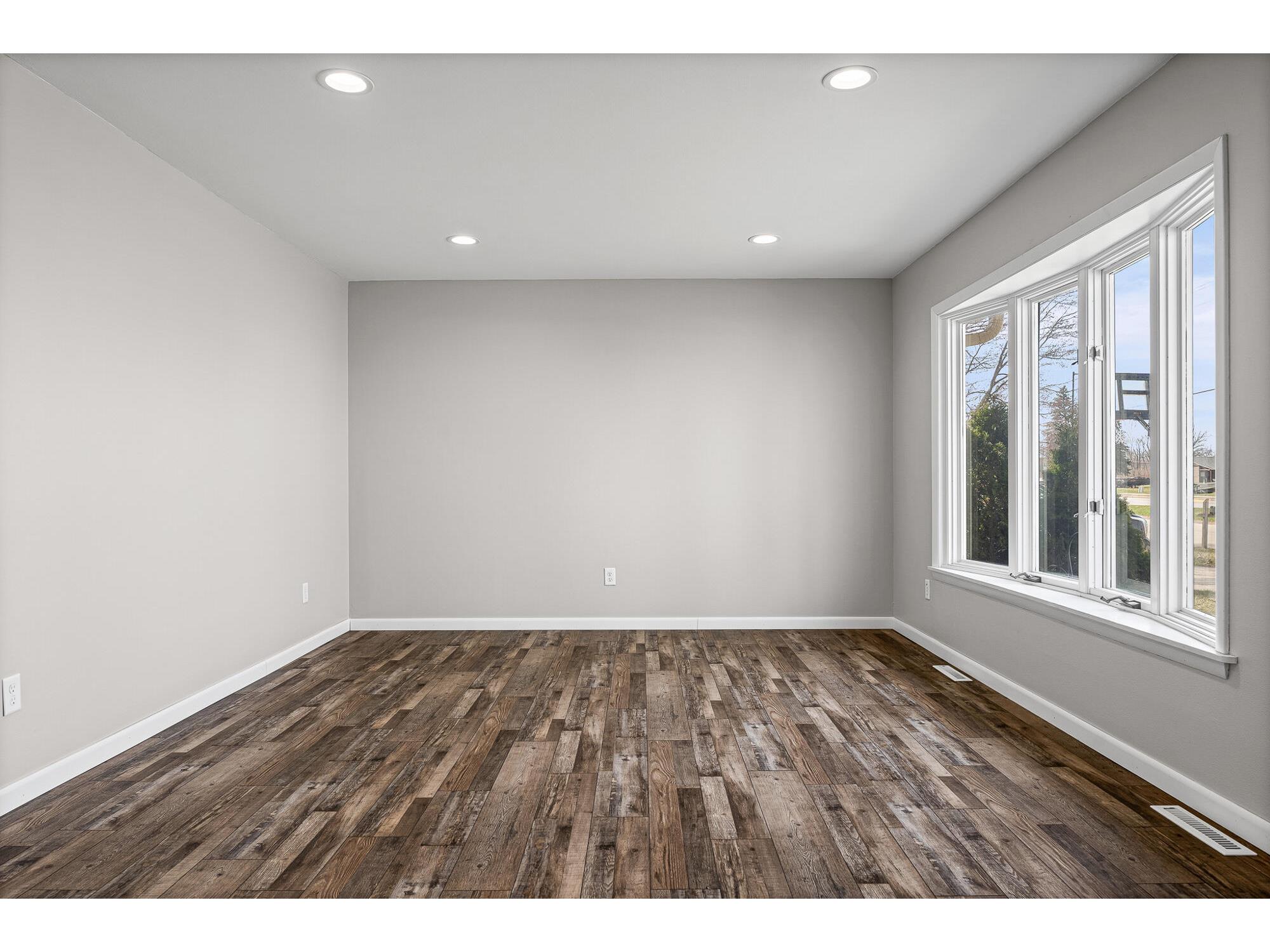 207 West Holmen WI 54636 1958963 image6
