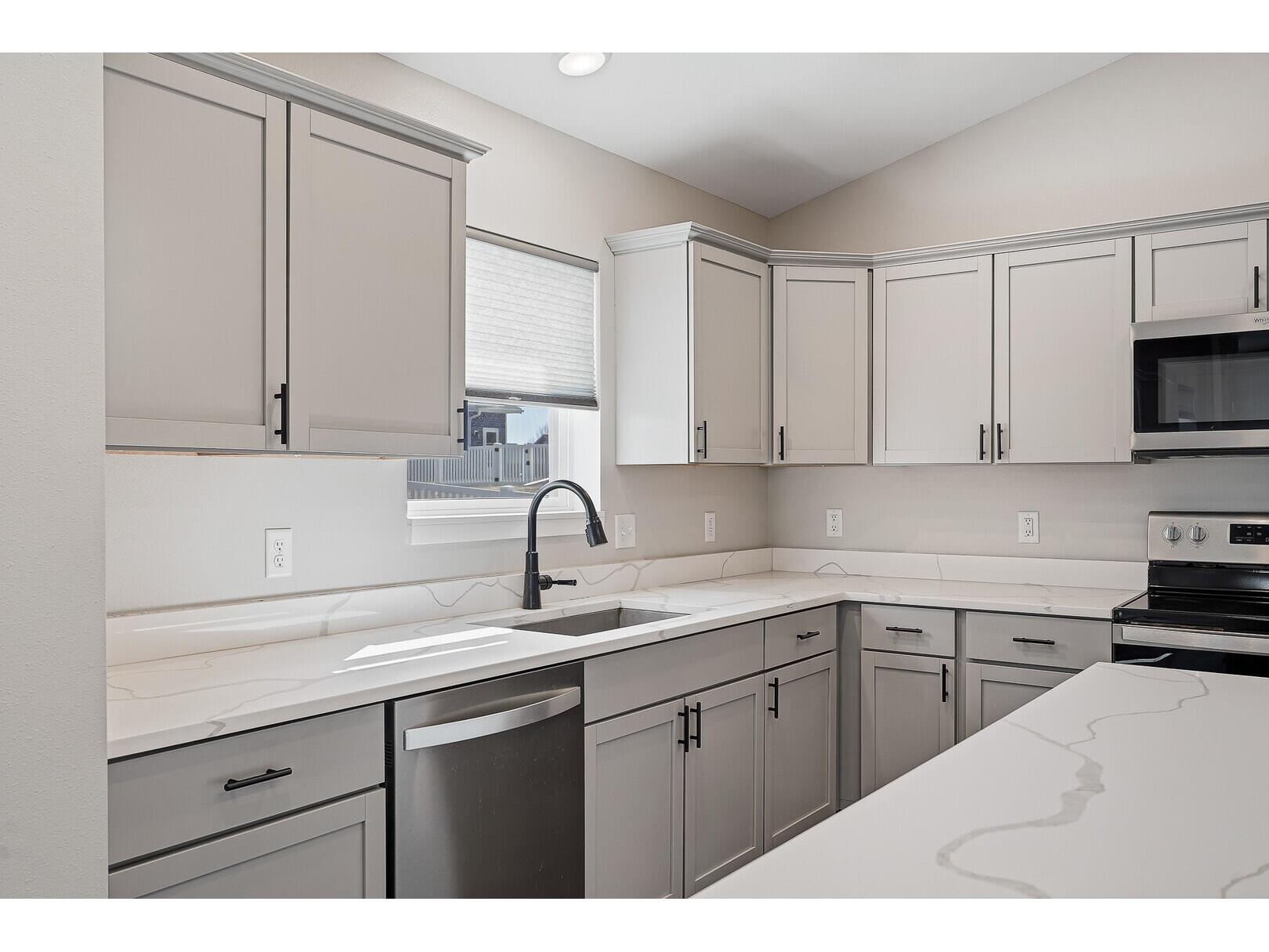 2075 Willow Reedsburg WI 53959 1953387 image12