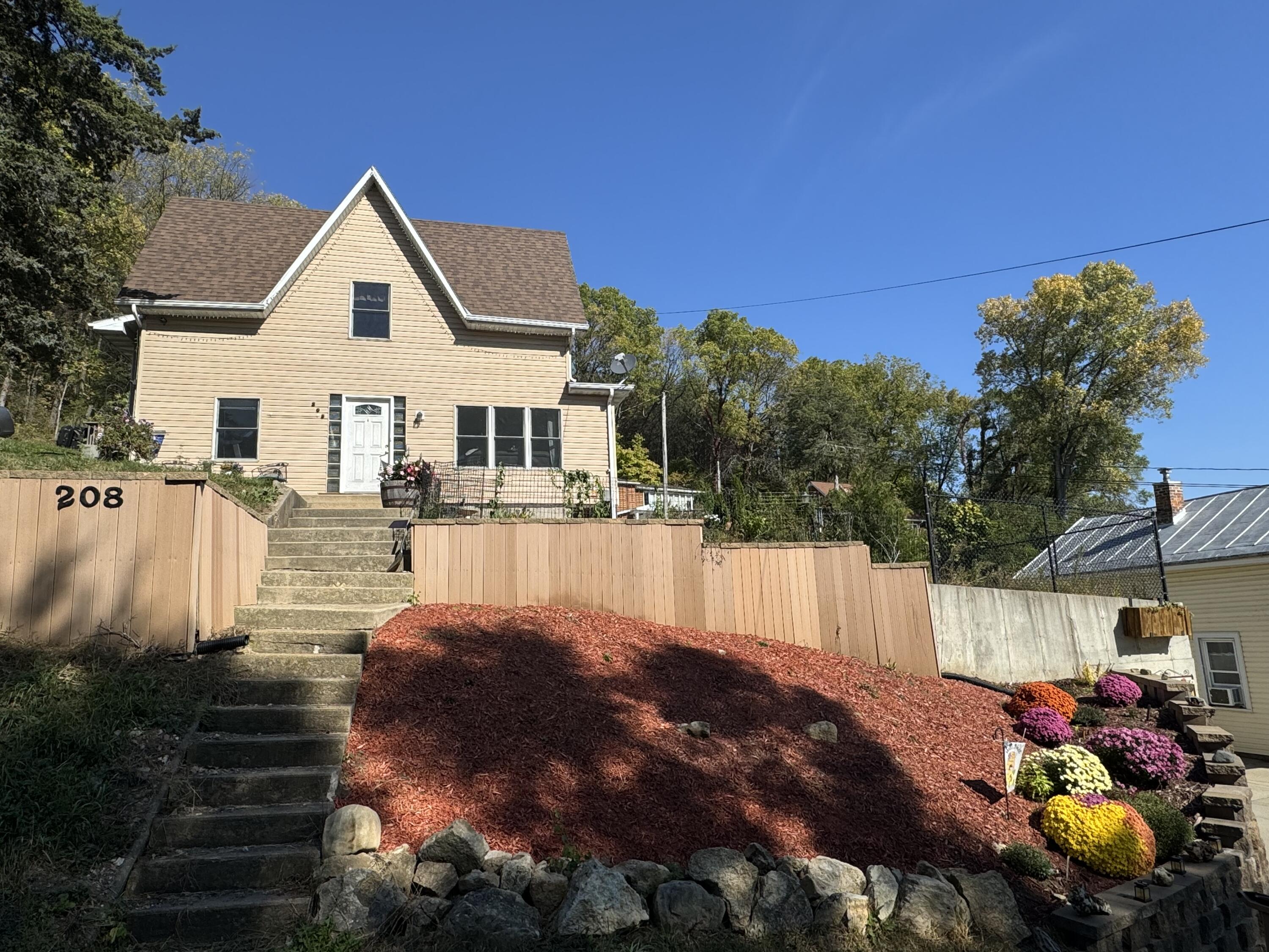 208 Adams Brownsville MN 55919 1896655 image1