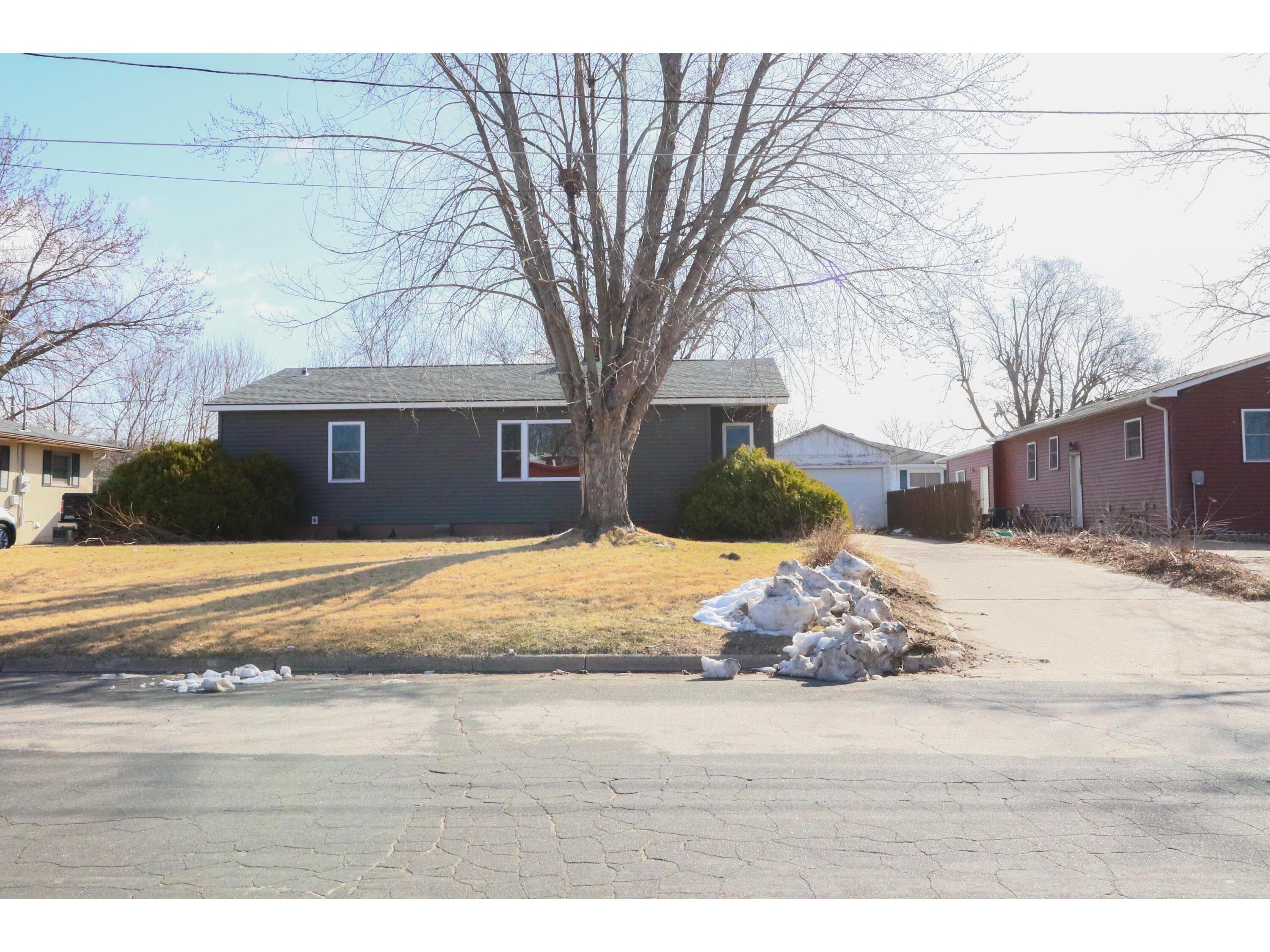 208 N Cottage Stoddard WI 54658 1910948 image1