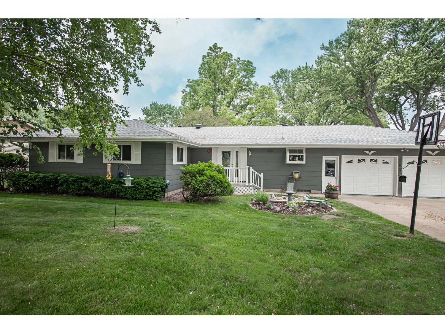 209 Birch Echo Goodview MN 55959 1837149 image1