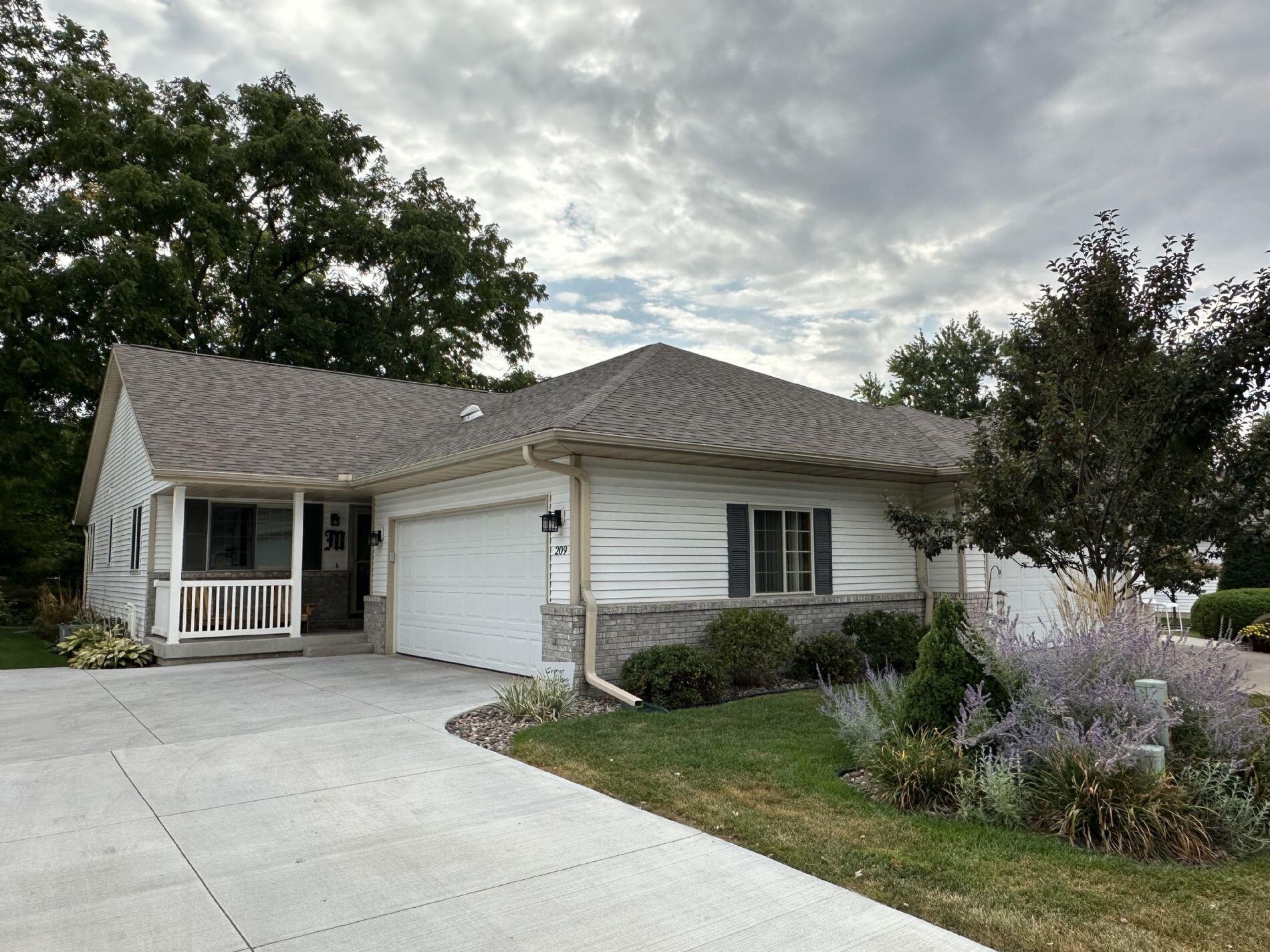 209 Heritage Onalaska WI 54650 1874692 image1