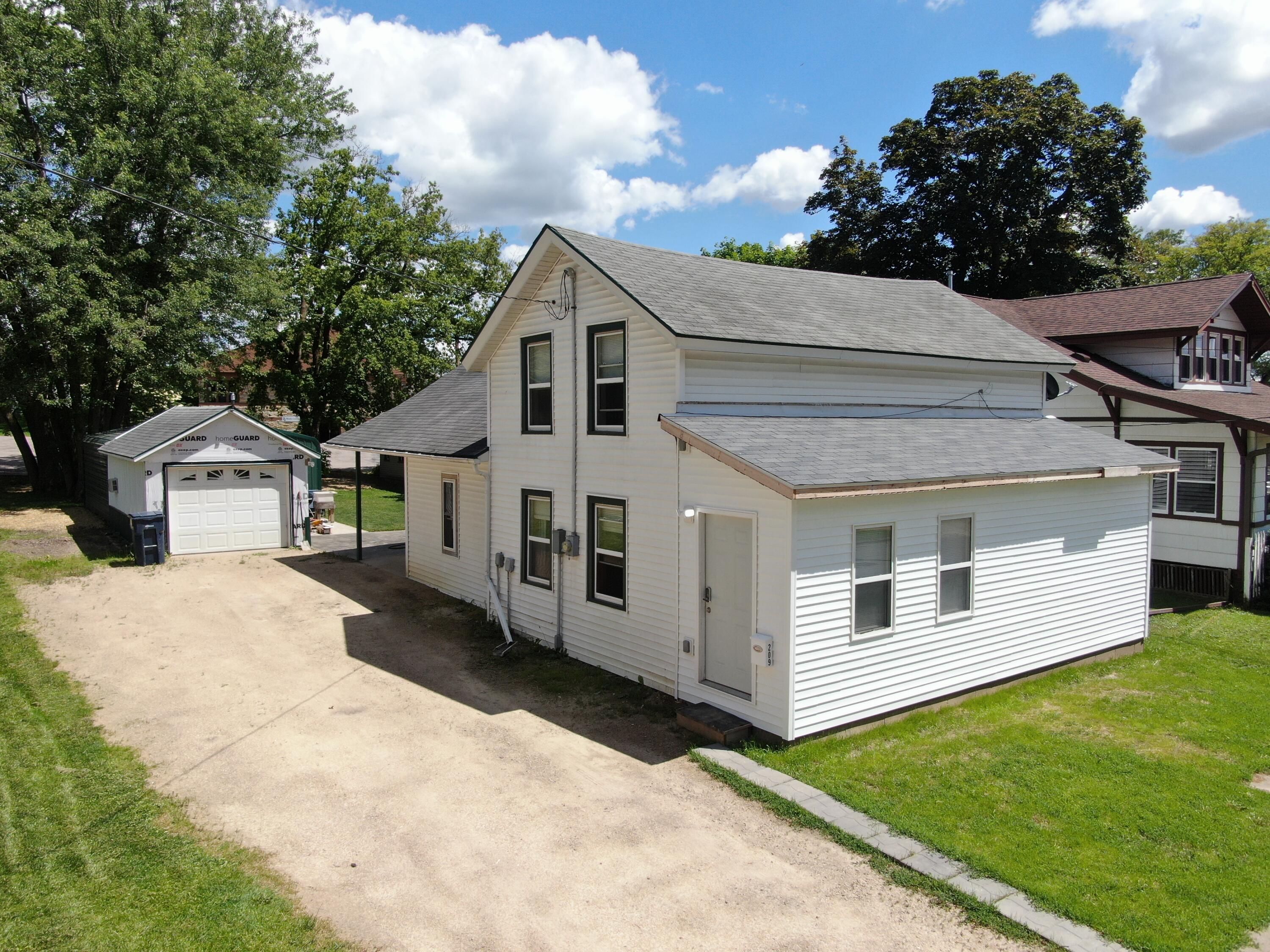 209 Ramsland Westby WI 54667 1879902 image1