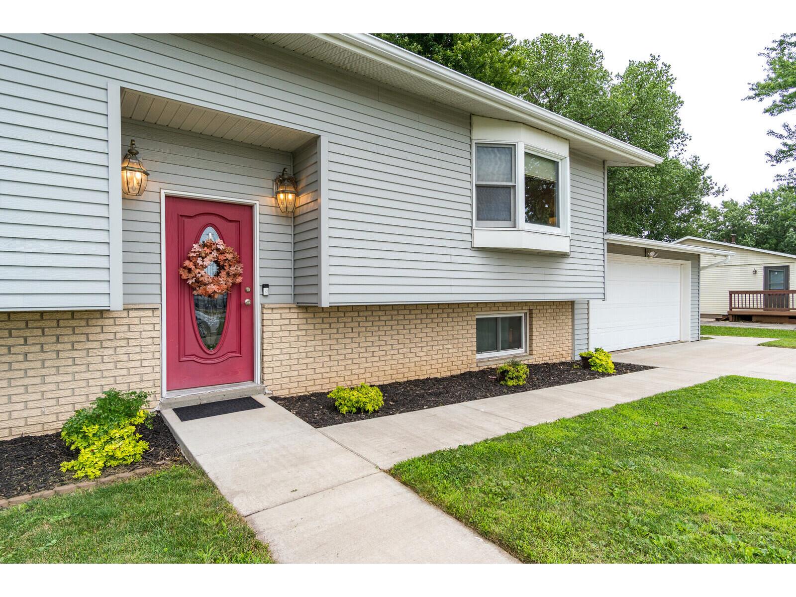 209 West Holmen WI 54636 1972605 image1