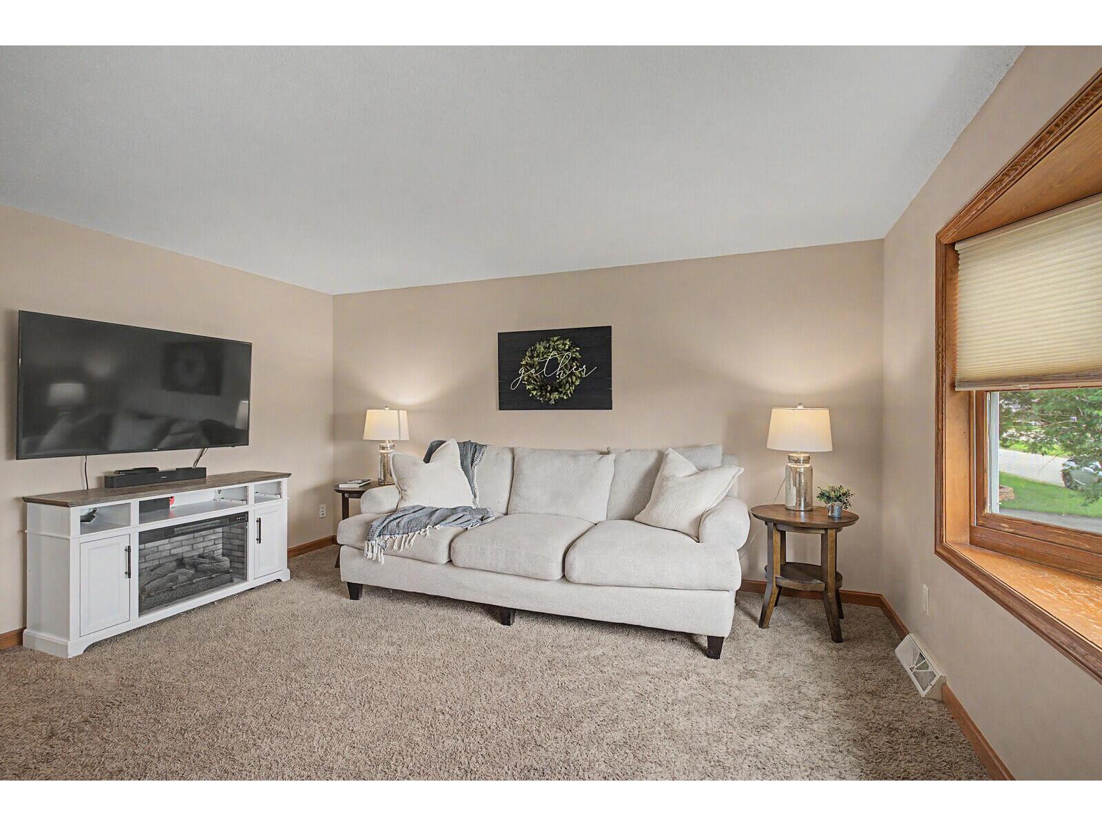 209 West Holmen WI 54636 1972605 image7