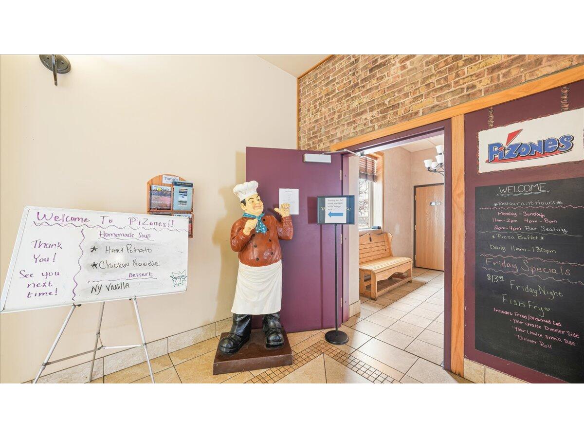 210-202 Superior Ave Tomah WI 54660 1907015 image36