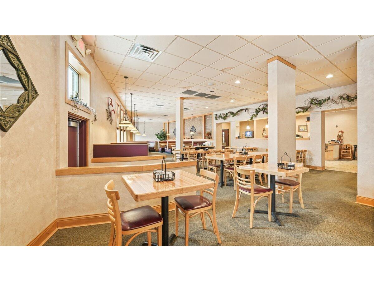 210-202 Superior Ave Tomah WI 54660 1907015 image42