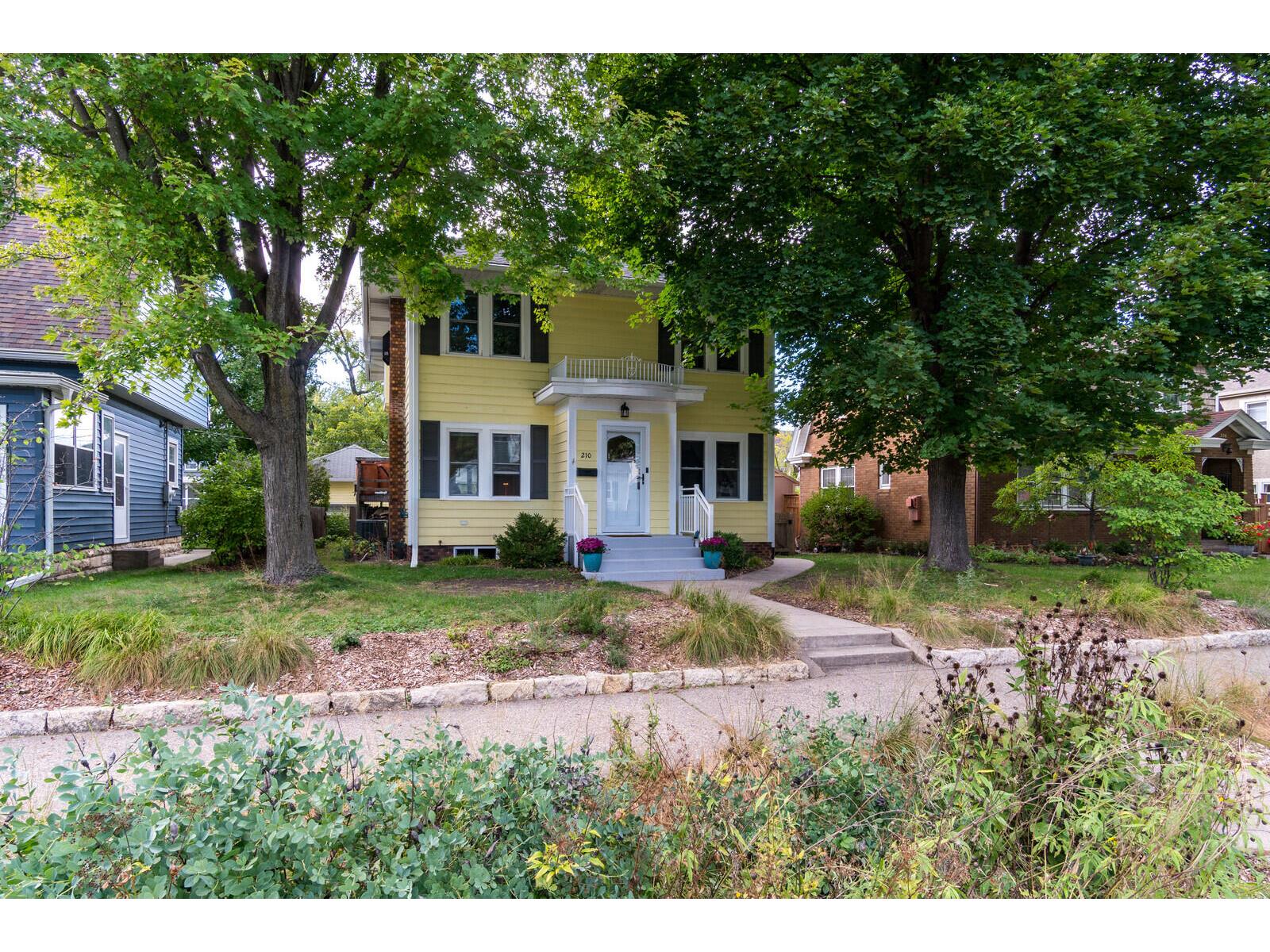 210 22nd La Crosse WI 54601 1938480 image1