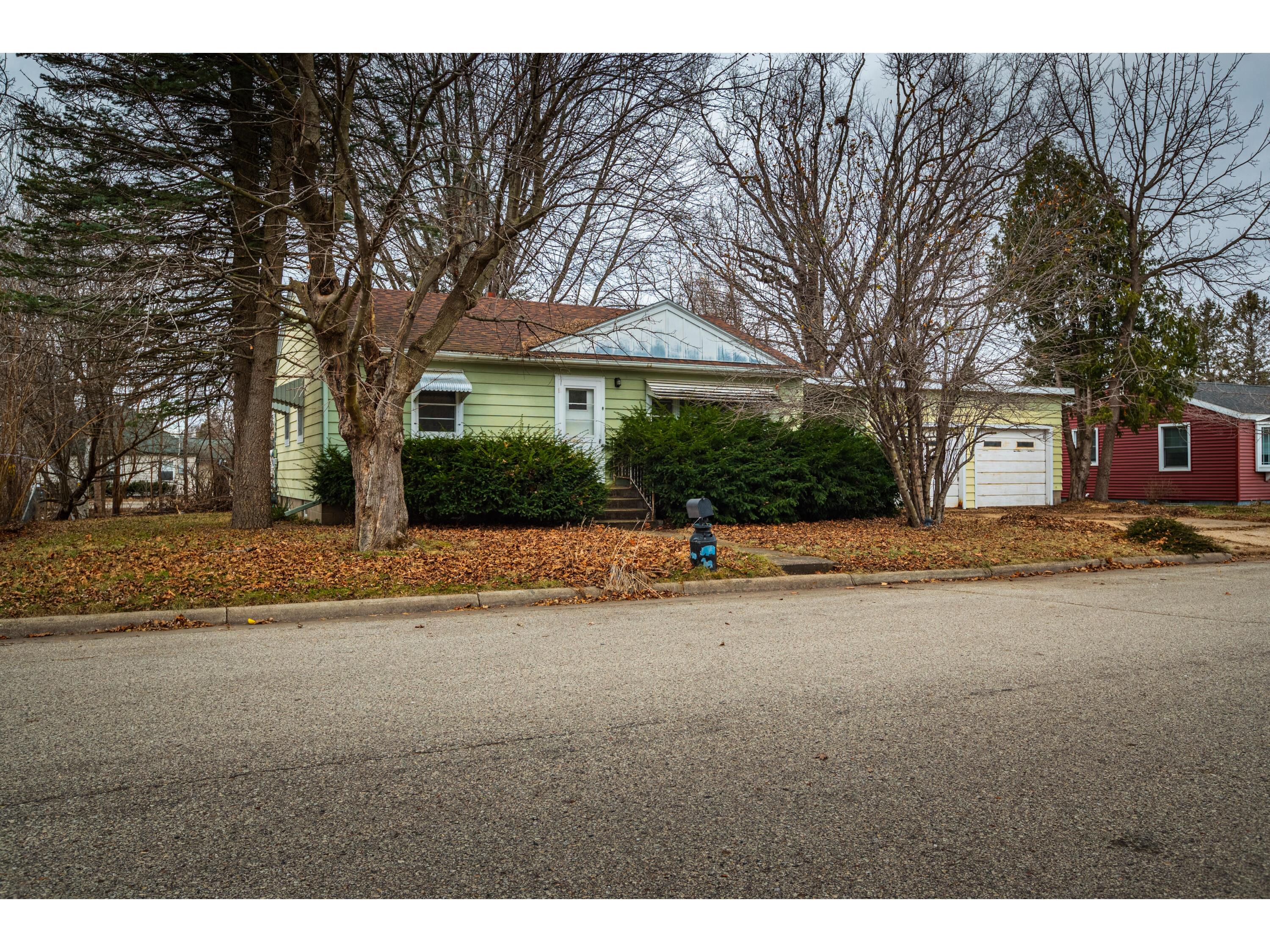 210 Kay Holmen WI 54636 1902250 image1