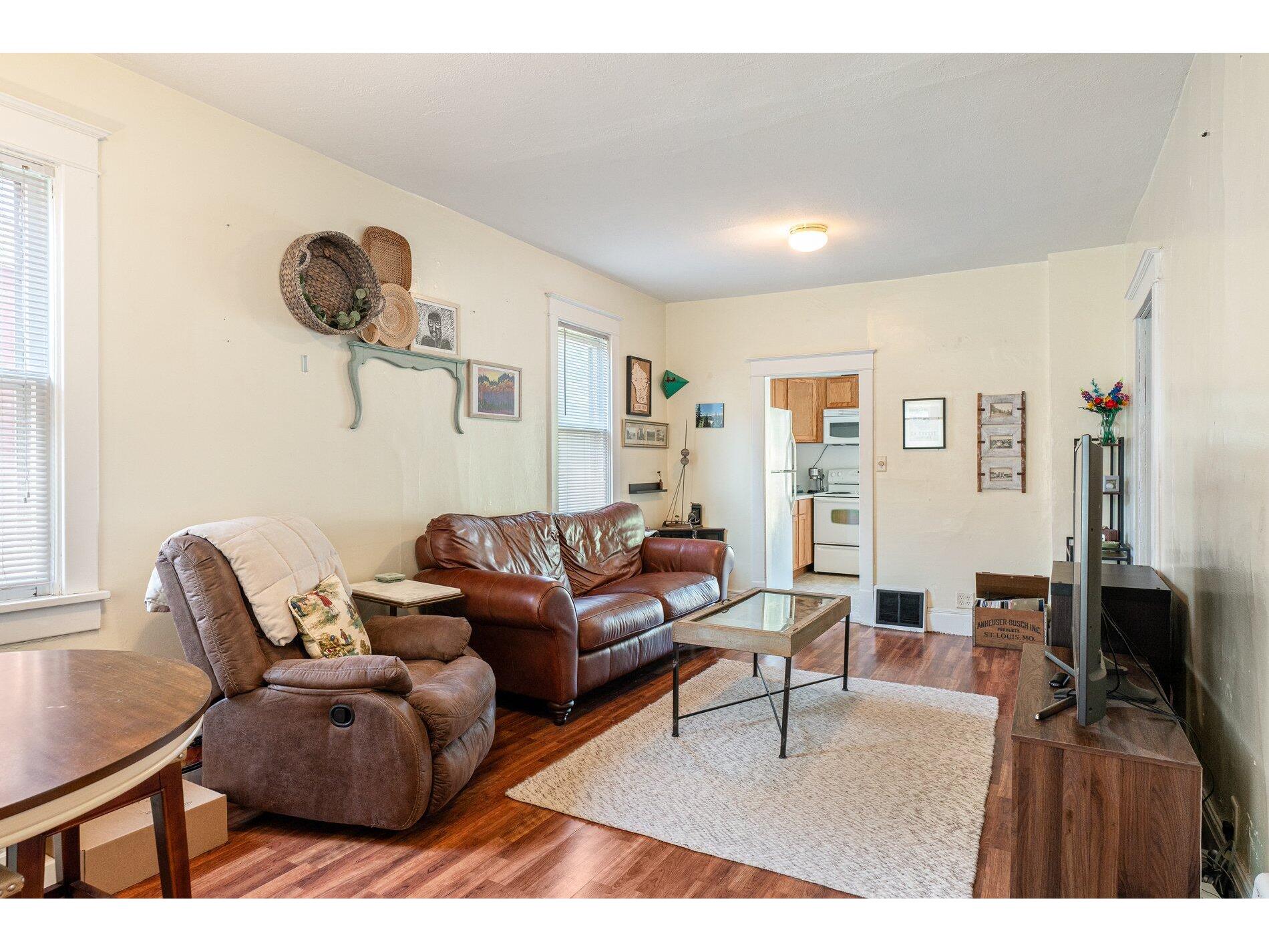 211 Caledonia La Crosse WI 54603 1966429 image2