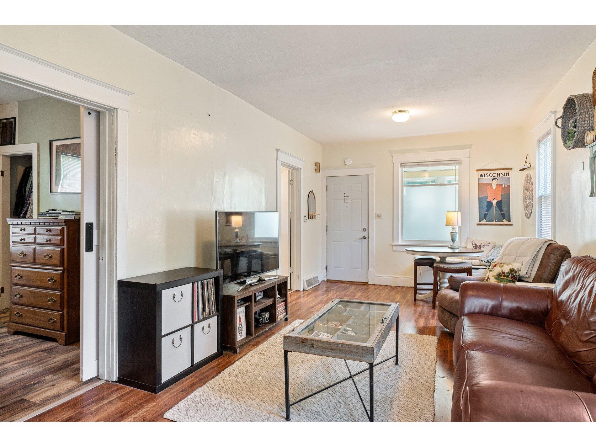 211 Caledonia La Crosse WI 54603 1966429 image3