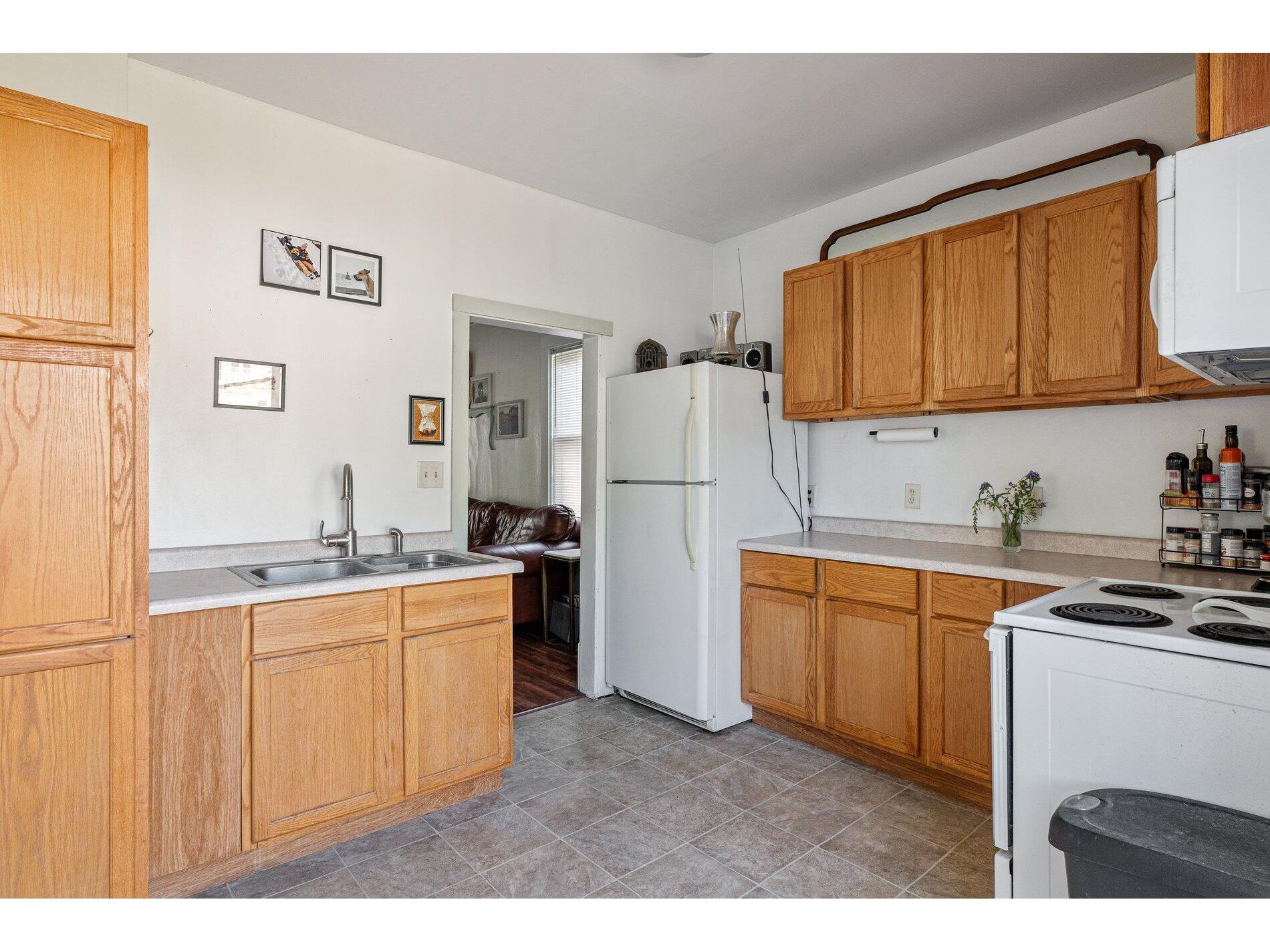 211 Caledonia La Crosse WI 54603 1966429 image5