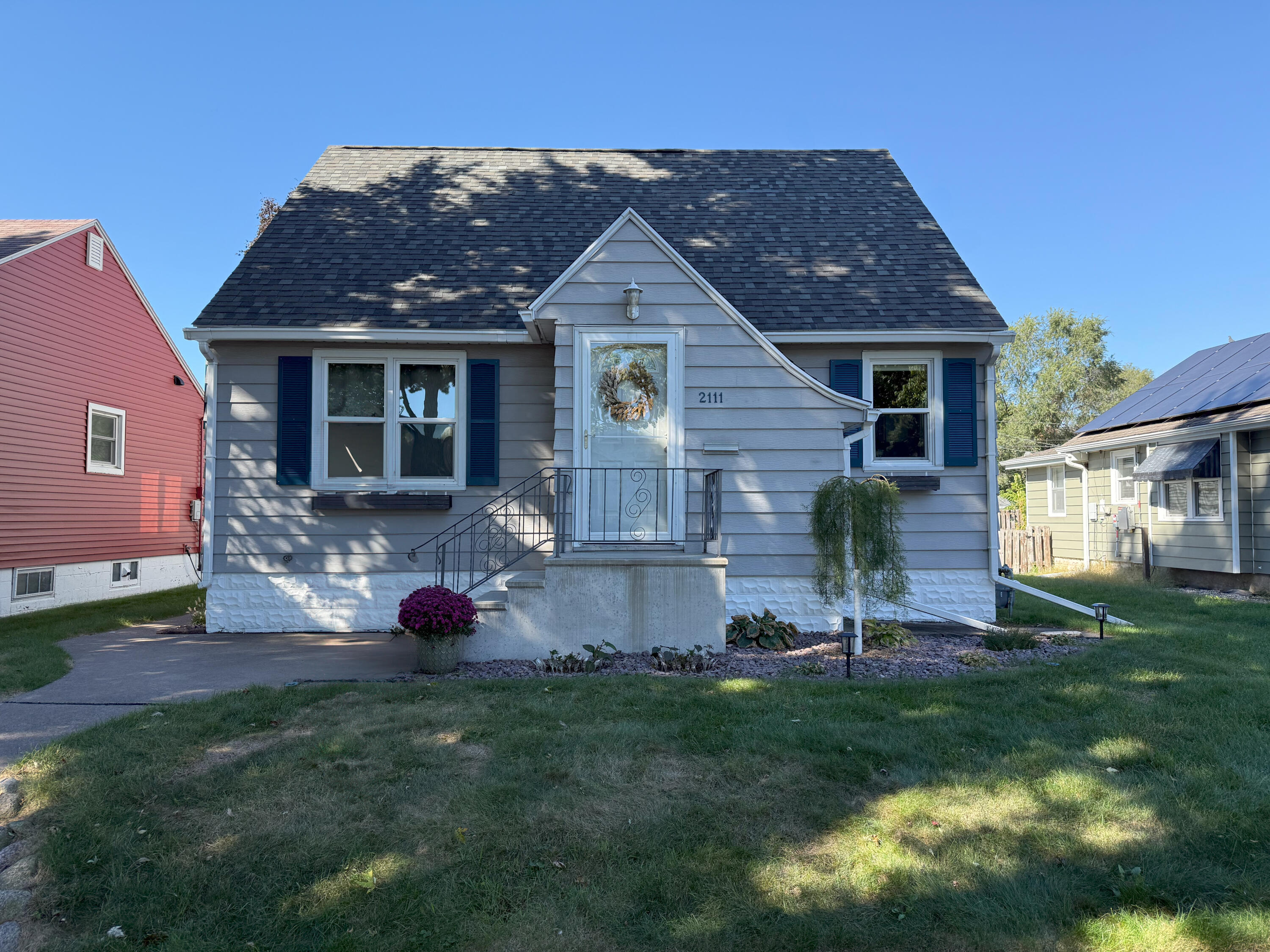 2111 Charles La Crosse WI 54603 1893577 image1