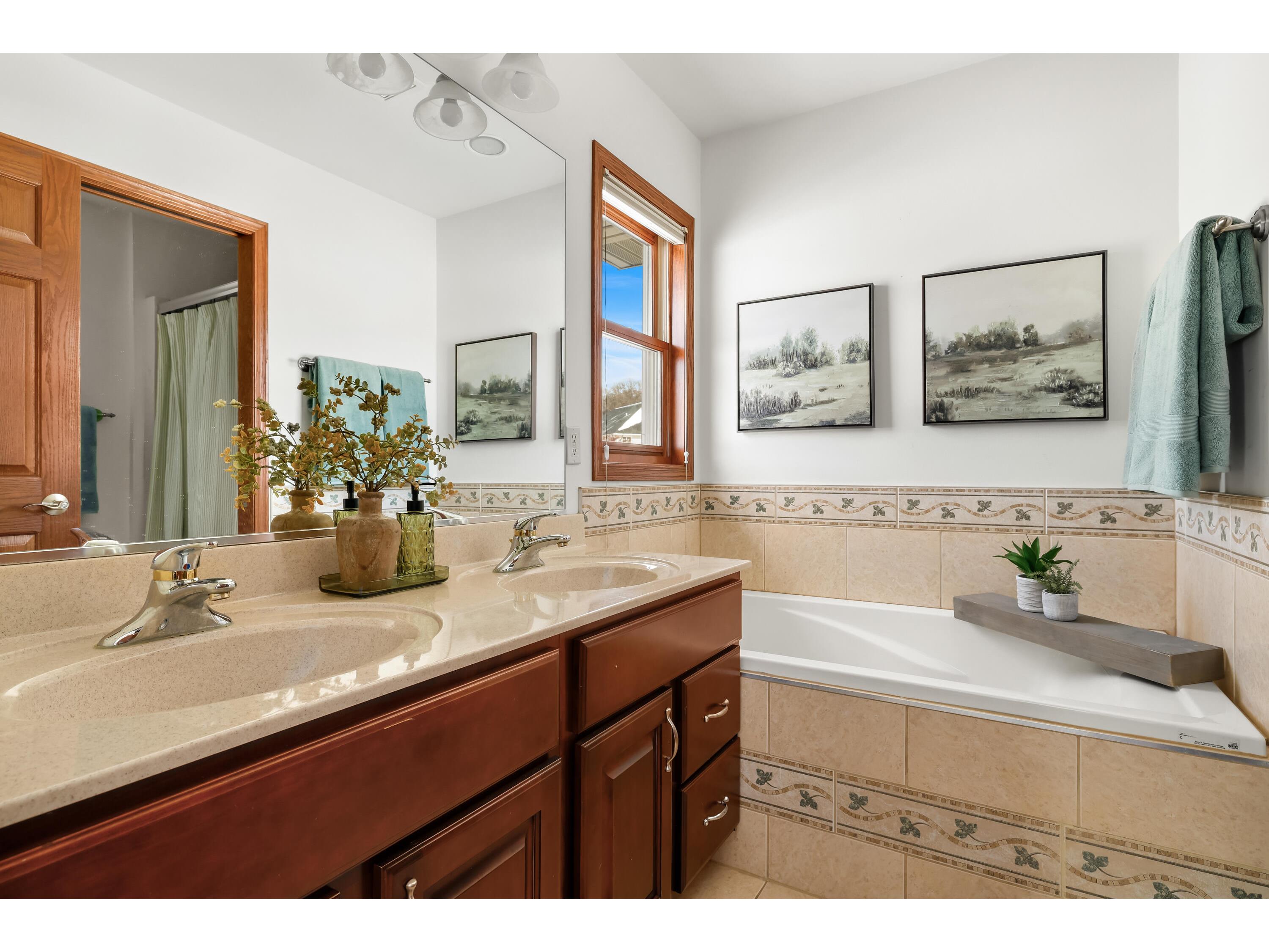 2111 Clearwater Onalaska WI 54650 1950010 image29