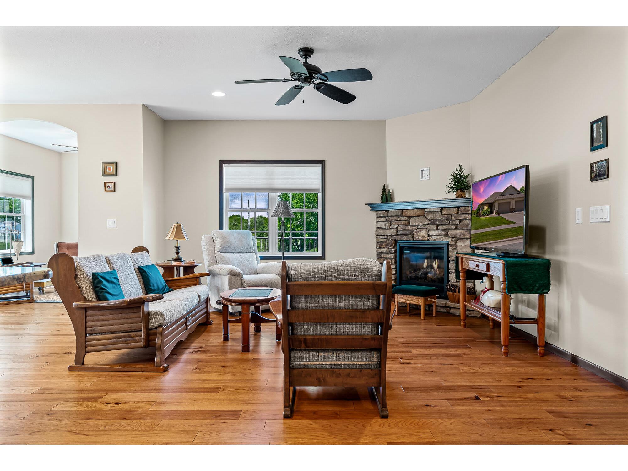 2111 Krause Onalaska WI 54650 1962936 image9