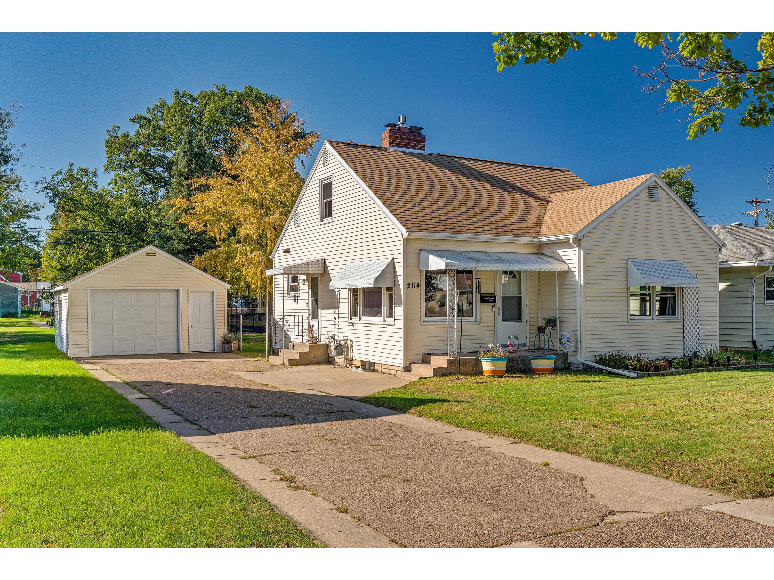 2114 Losey La Crosse WI 54601 1938757 image1