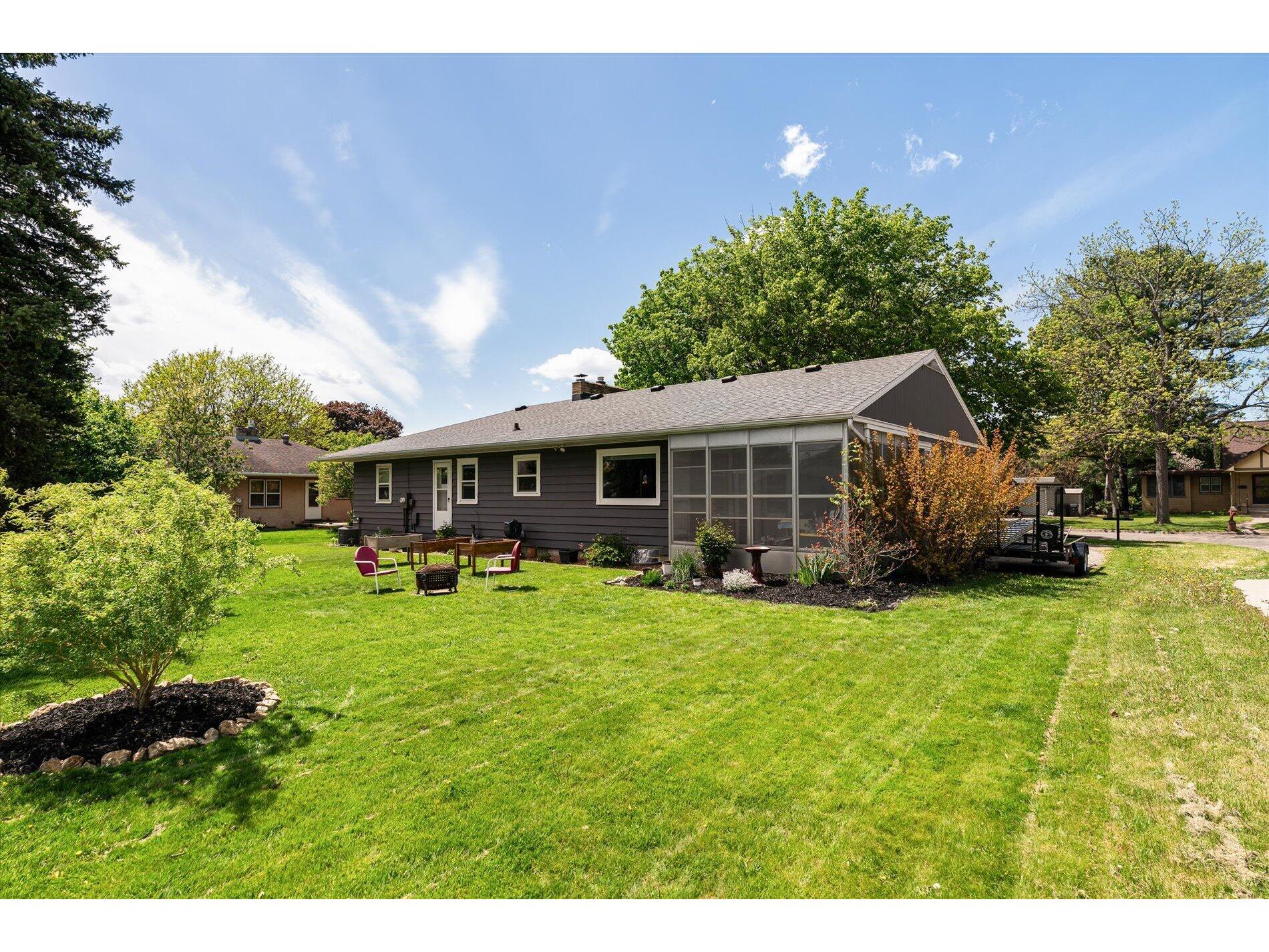 2115 Sisson La Crosse WI 54601 1962435 image21