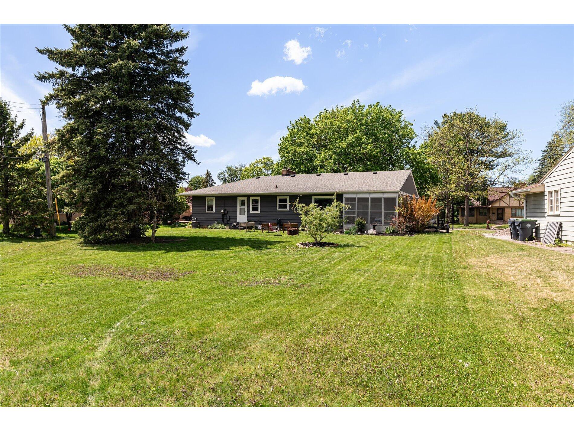 2115 Sisson La Crosse WI 54601 1962435 image22