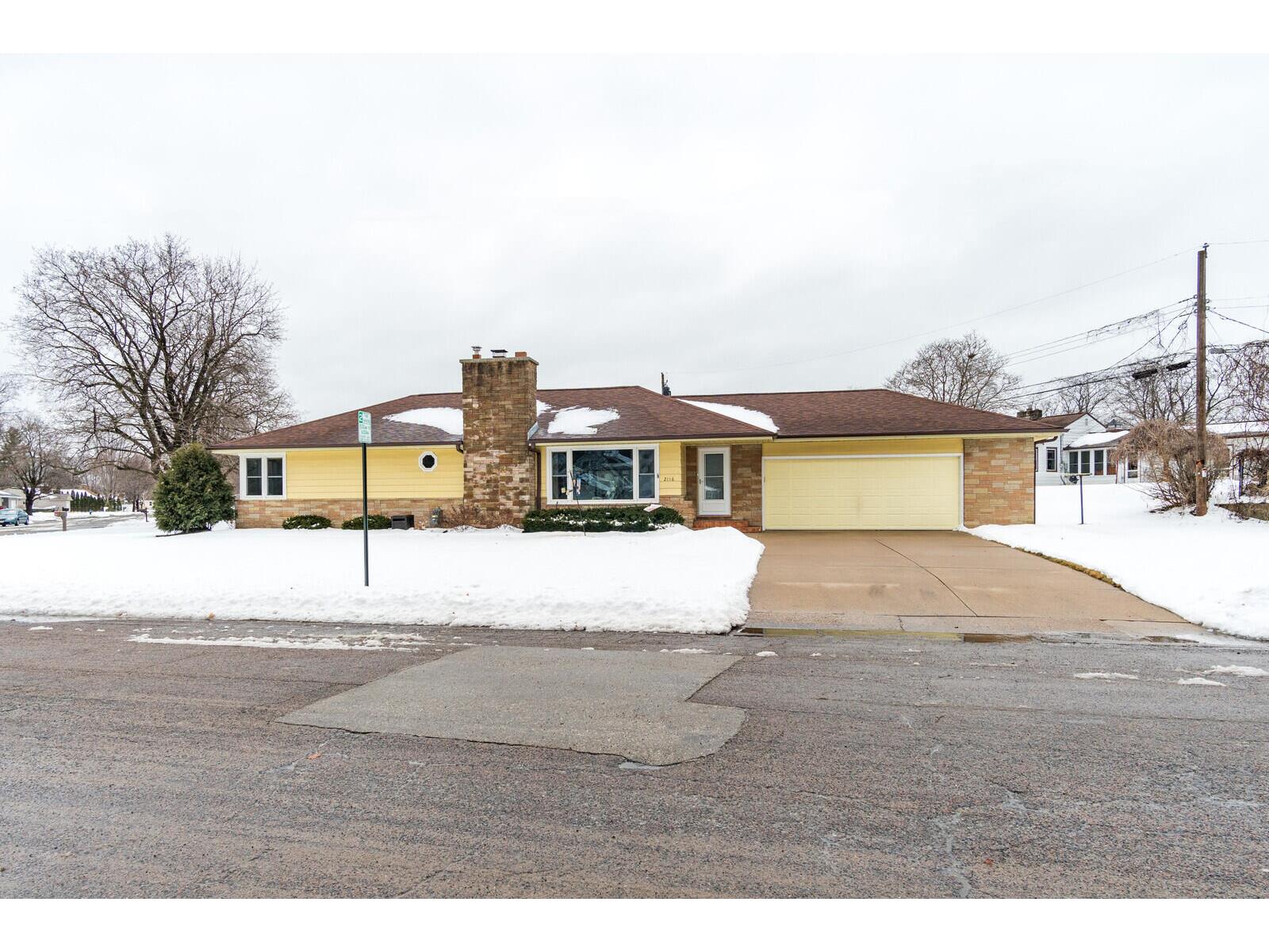 2116 Coulee La Crosse WI 54601 1826076 image1