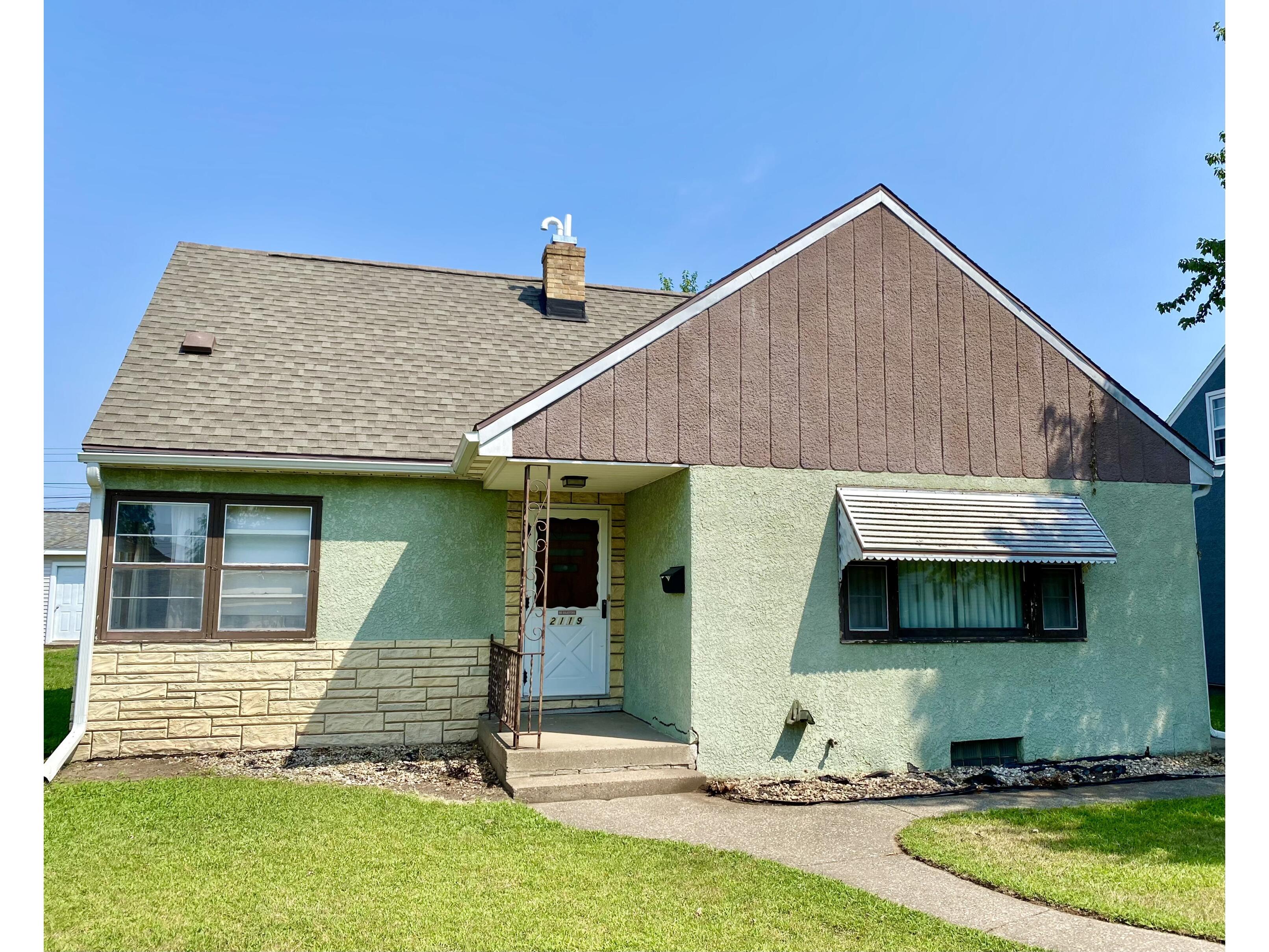 2119 Redfield La Crosse WI 54601 1886184 image1