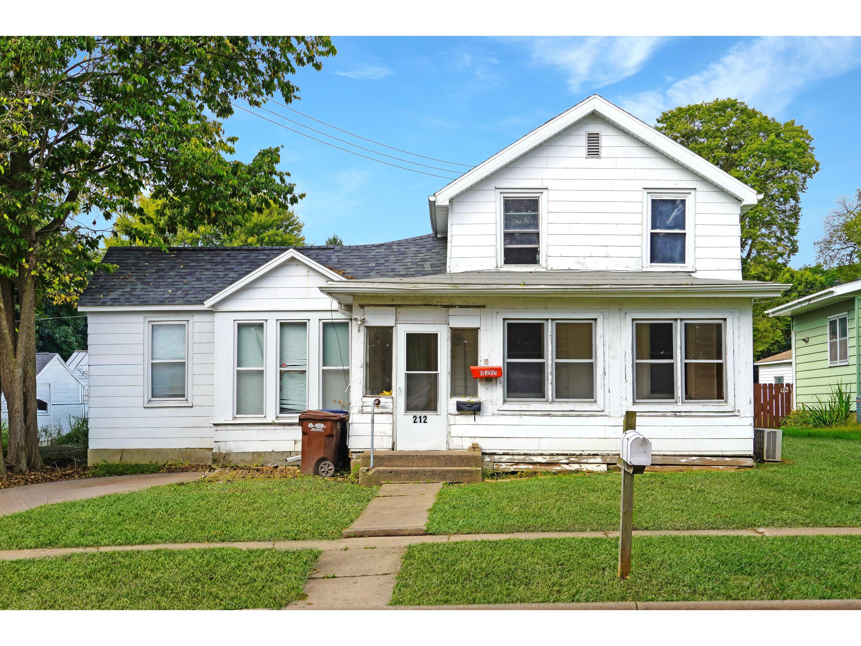 212 Youlon West Salem WI 54669 1936719 image1