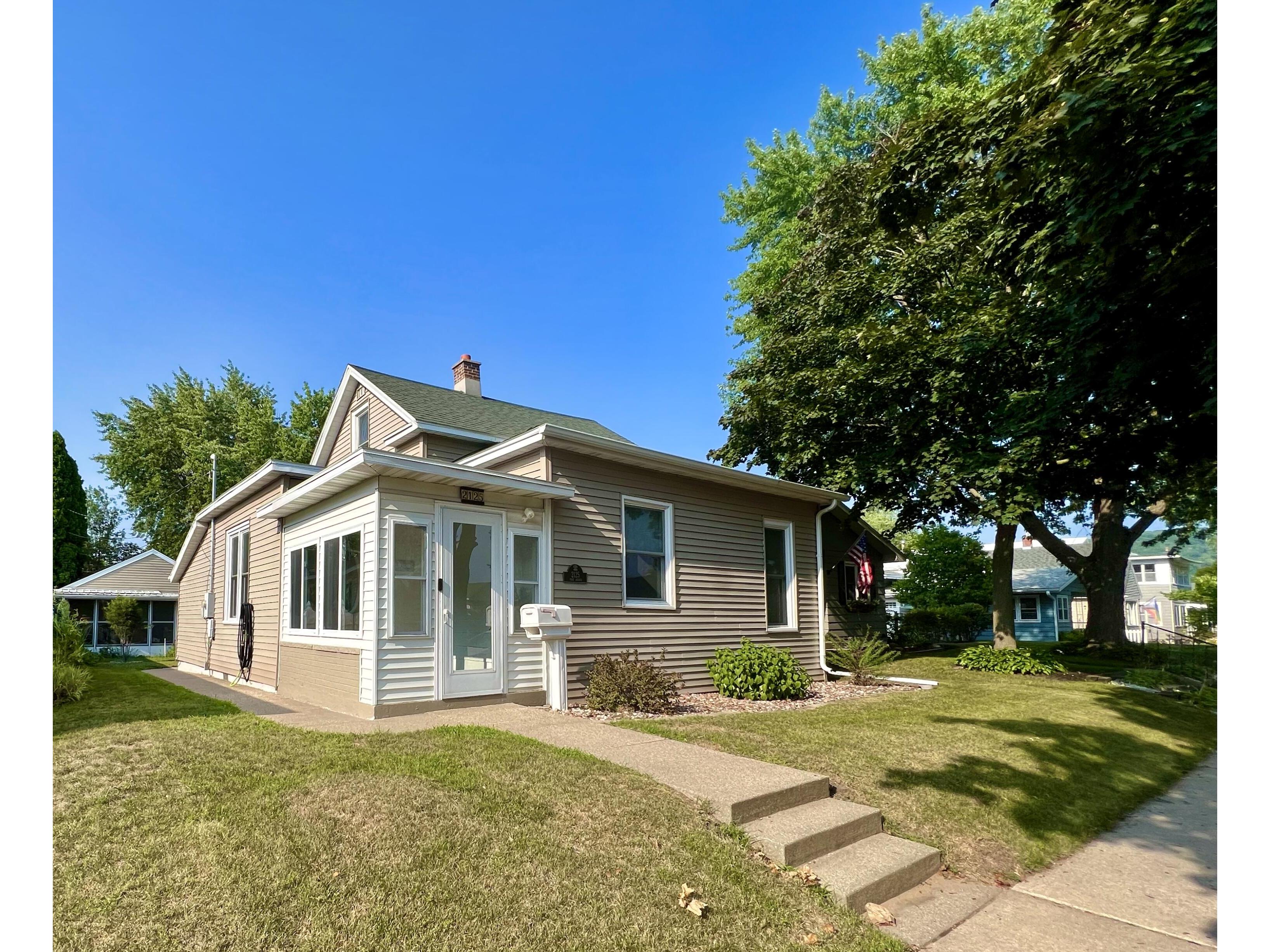 2125 Park La Crosse WI 54601 1845714 image1