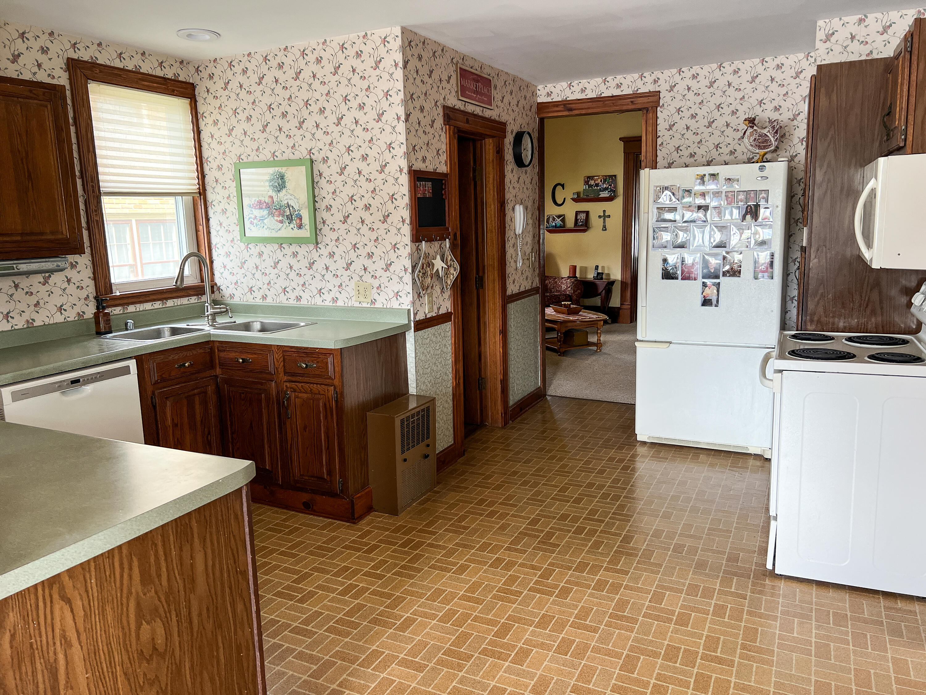 2126 Market La Crosse WI 54601 1965356 image12