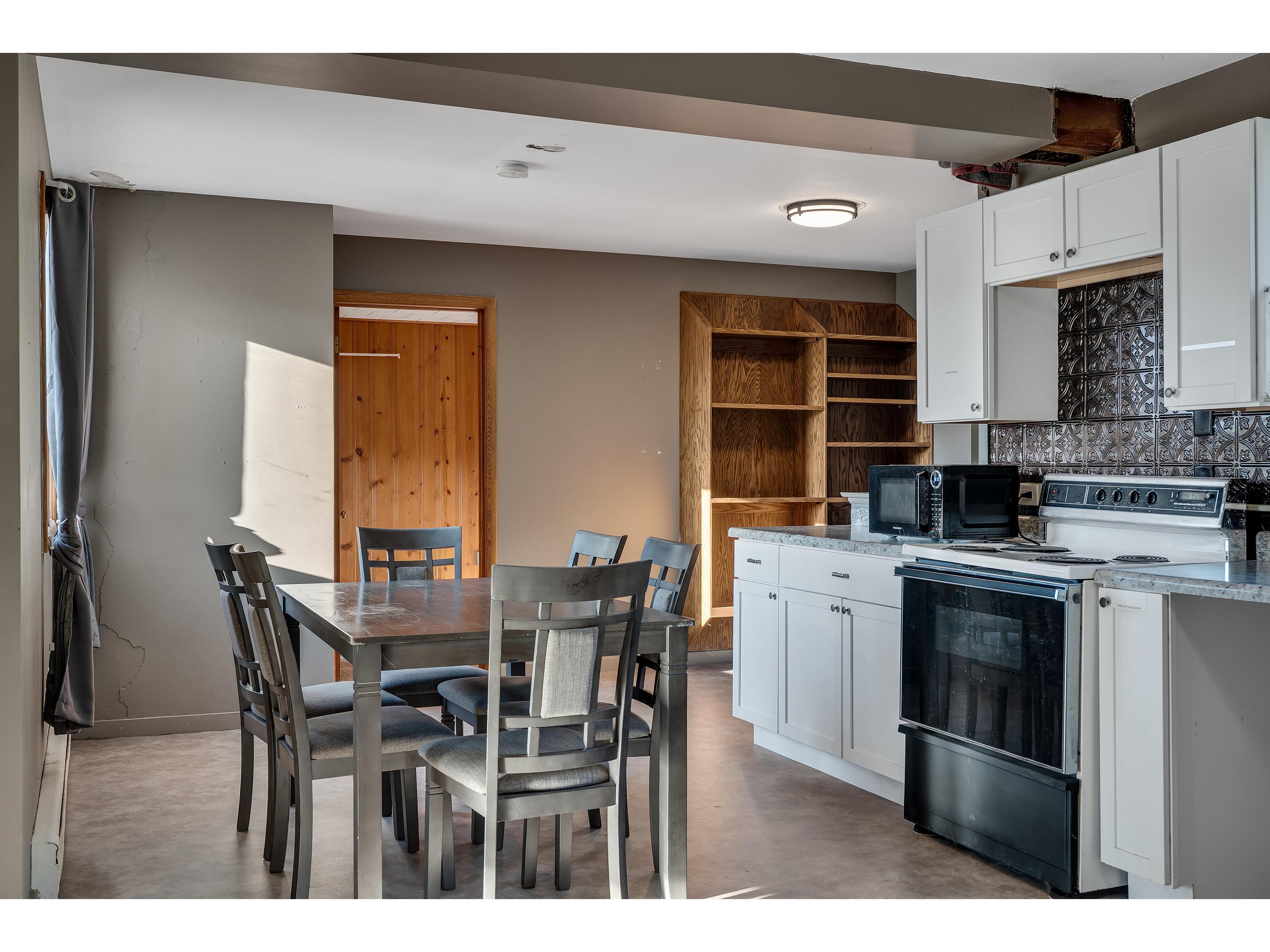 2128-2130 State Road 16 La Crosse WI 54601 1933100 image9