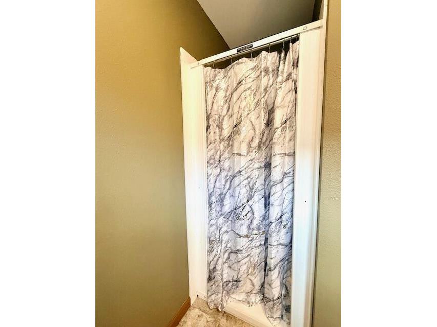 213 Cedar Houston MN 55943 1964528 image11