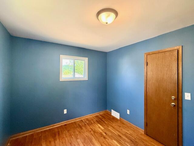 213 Cedar Houston MN 55943 1964528 image8