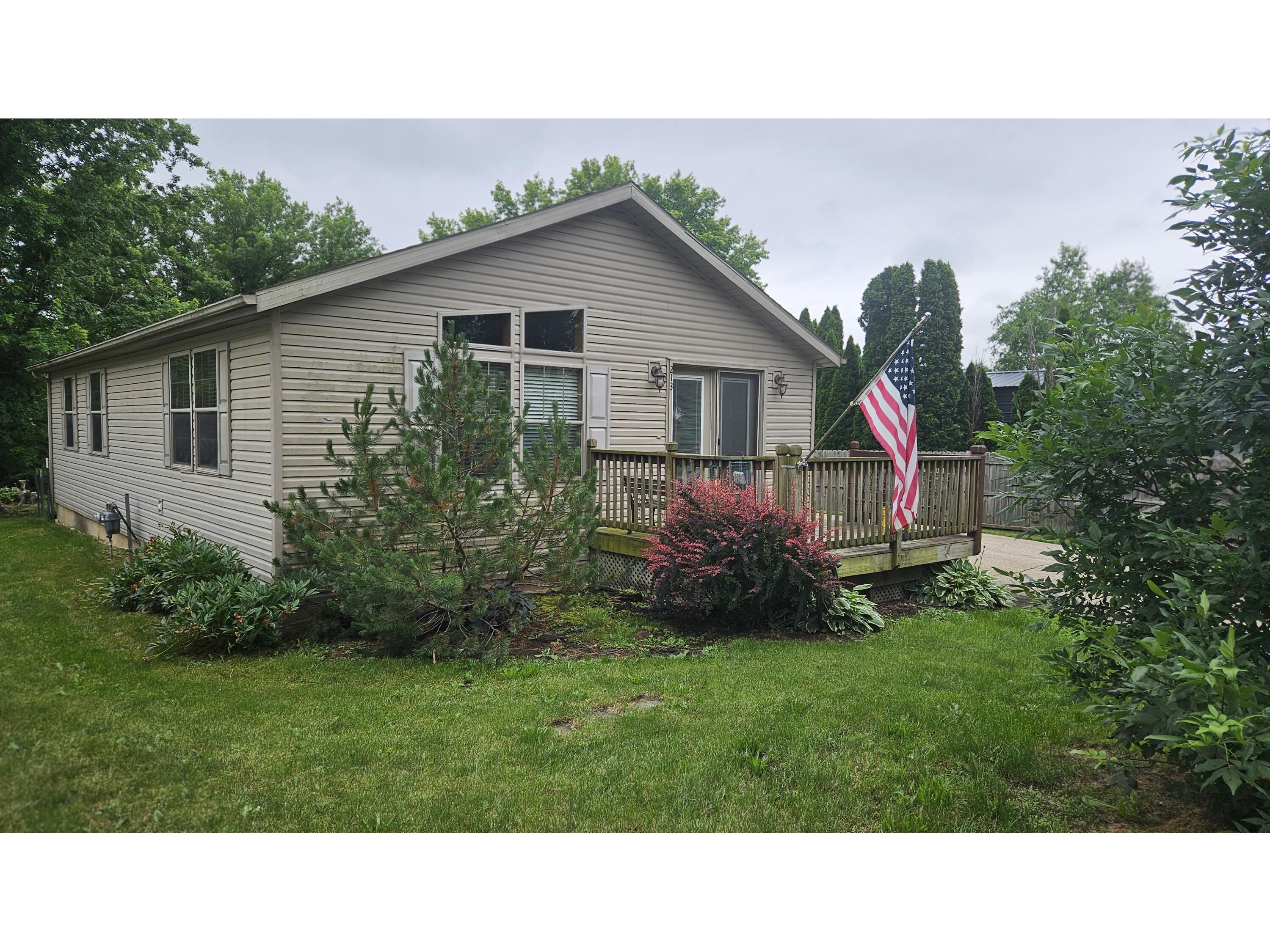 213 E Center Readstown WI 54652 1880426 image1