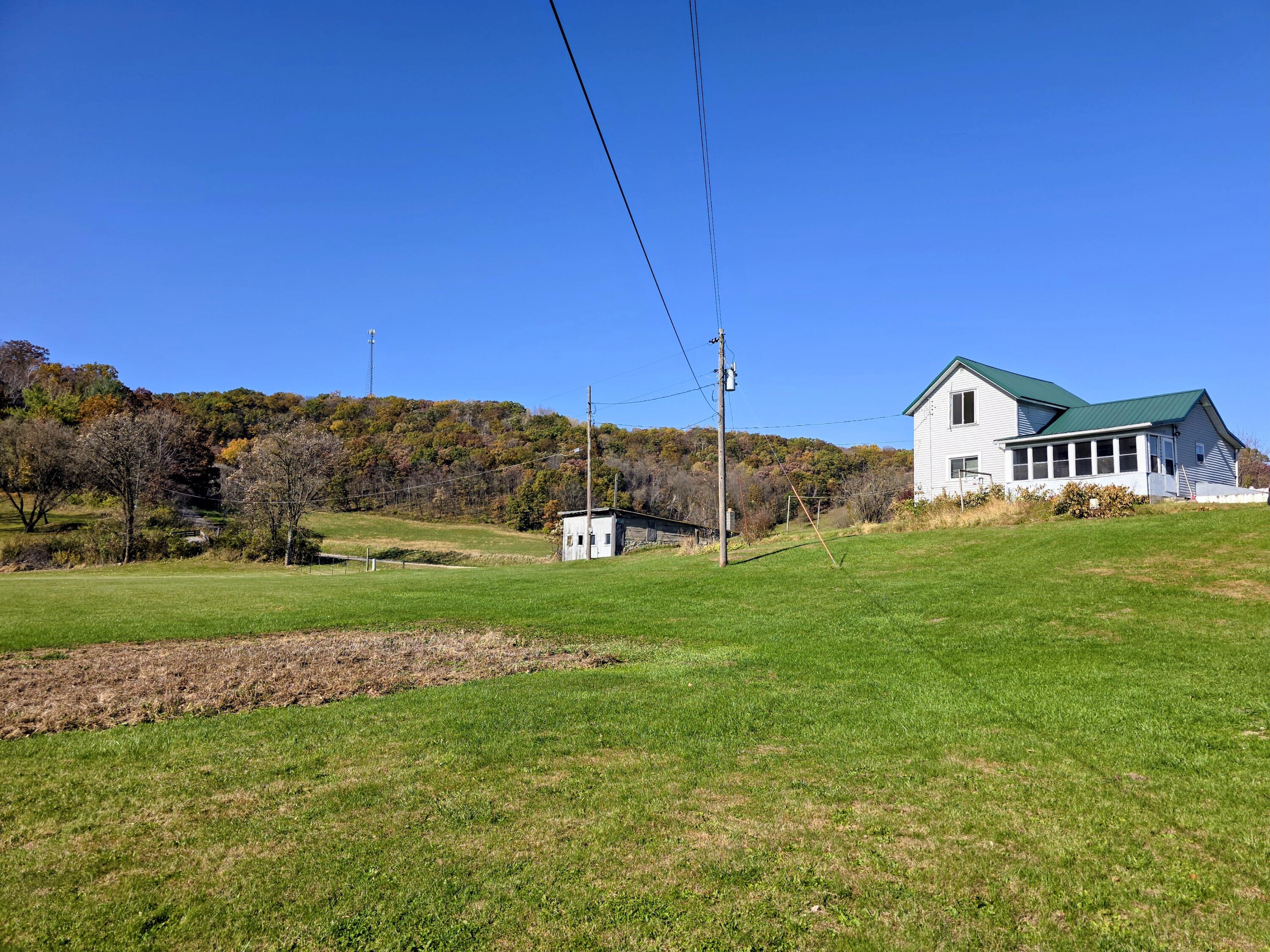 213 Lower Ridge Ontario WI 54651 1940818 image1