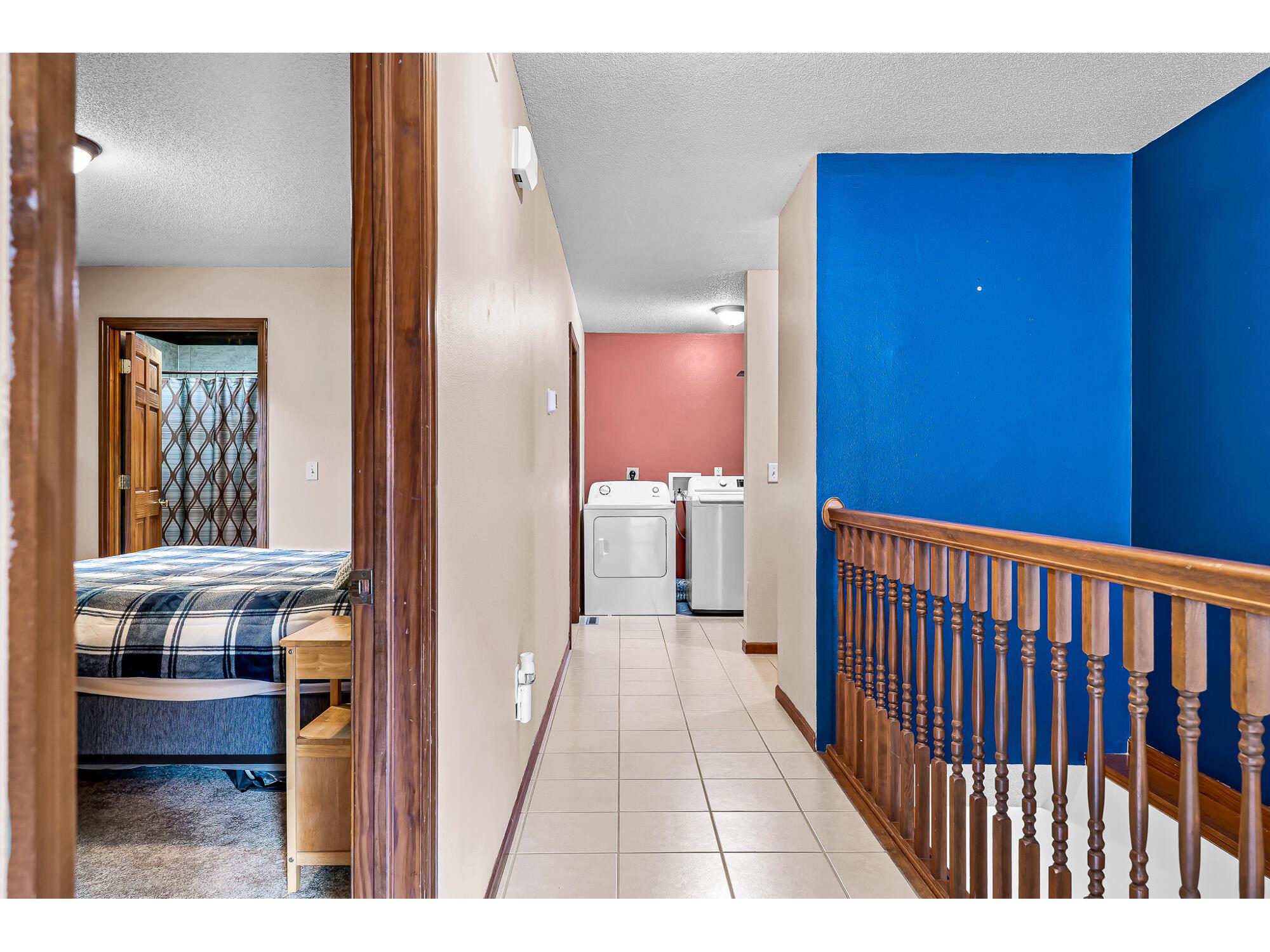 21312 Barbara Galesville WI 54630 1961214 image17