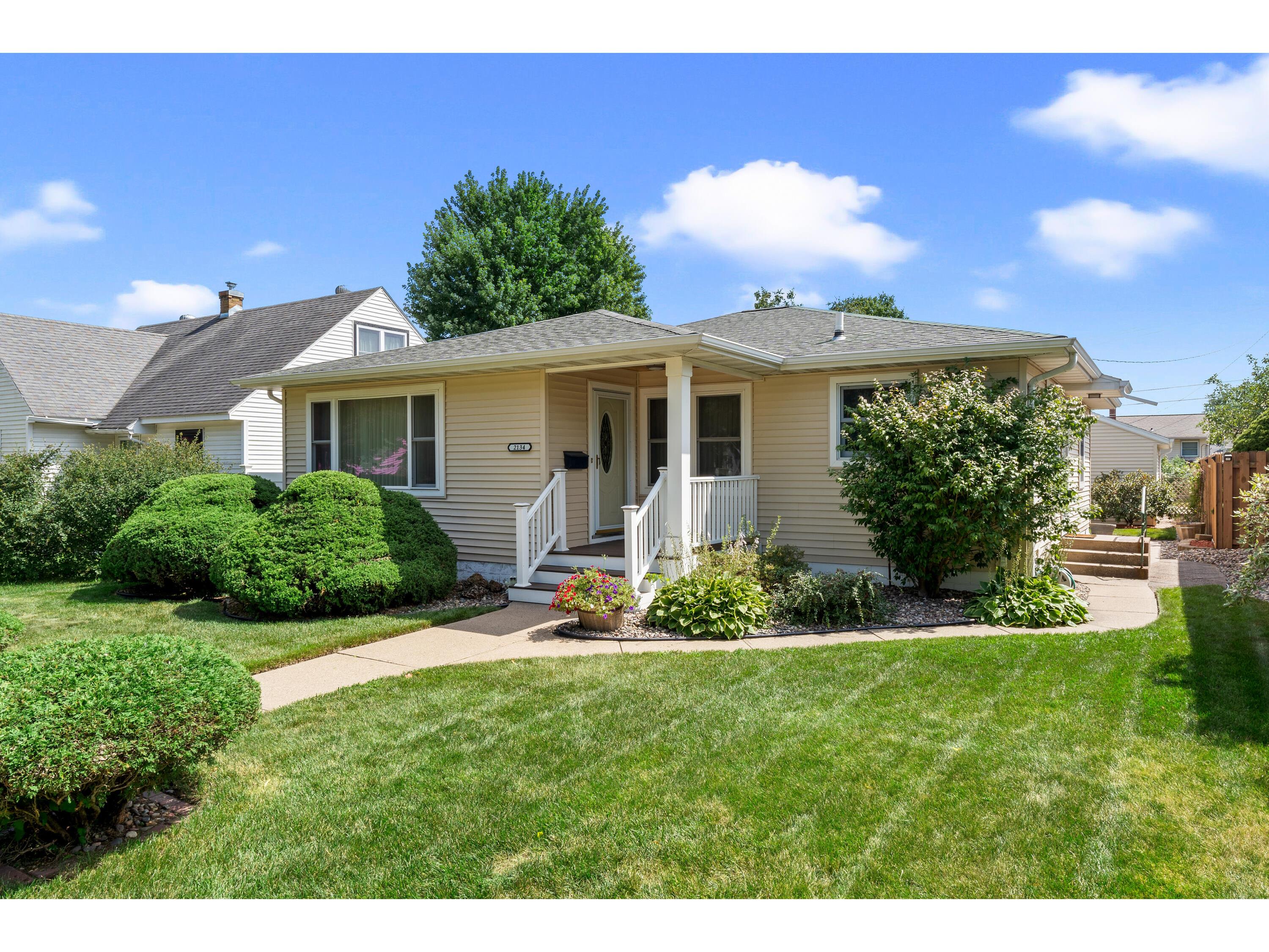 2134 Park La Crosse WI 54601 1887136 image1