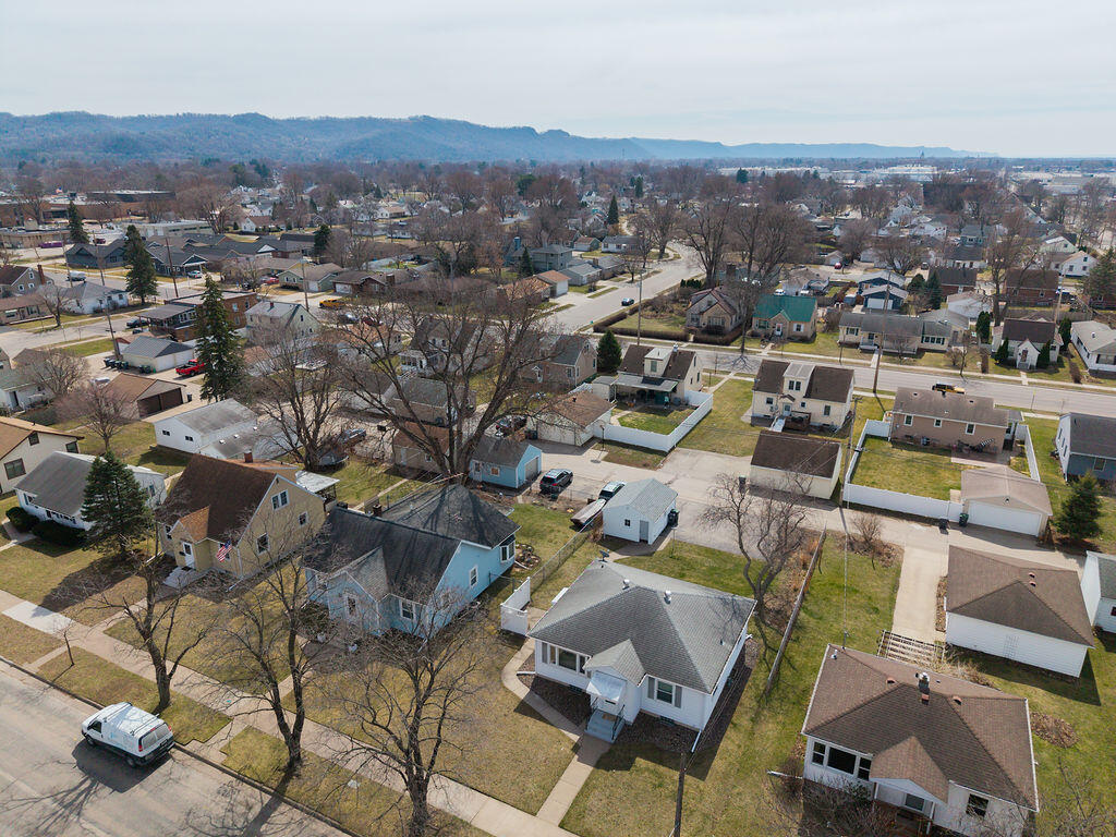 2134 Redfield La Crosse WI 54601 1955877 image3