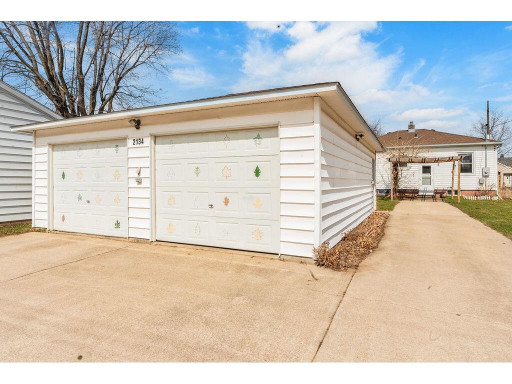 2134 Redfield La Crosse WI 54601 1955877 image34