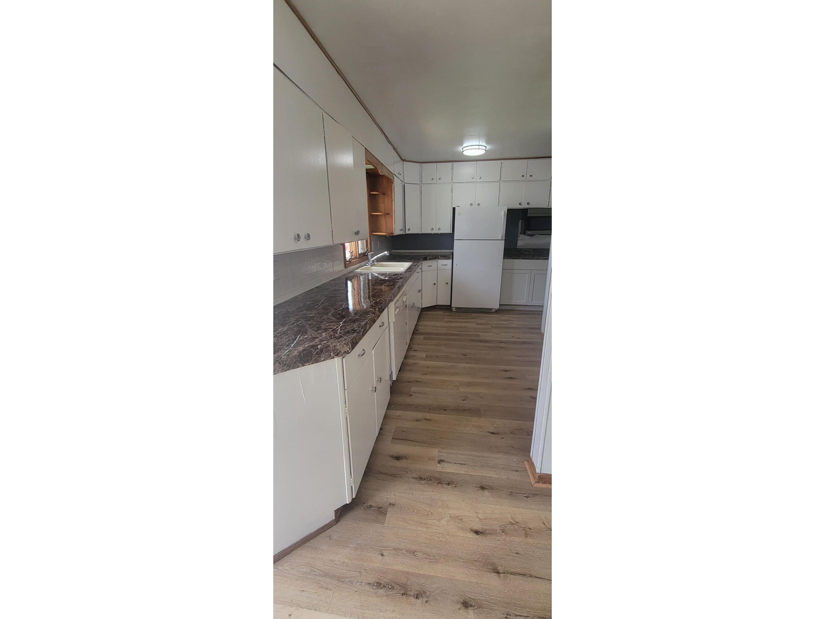 2135 Market La Crosse WI 54601 1959164 image12