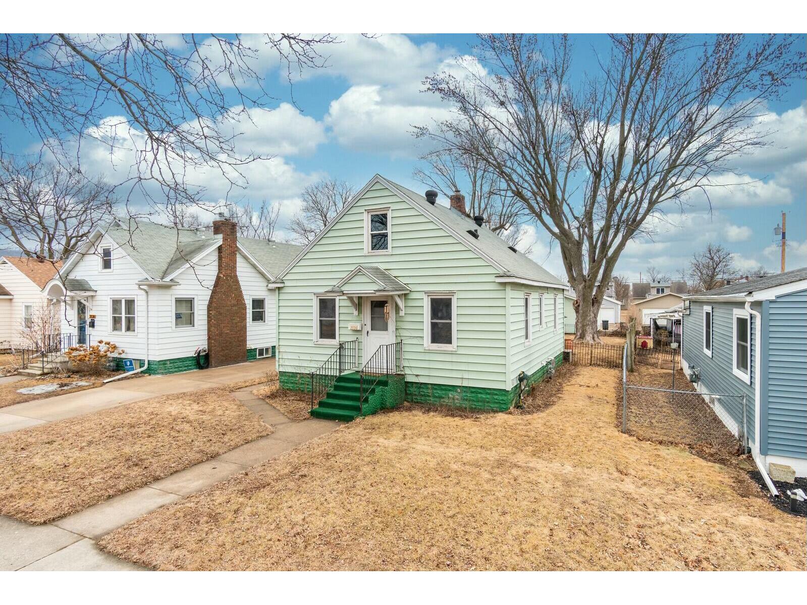 2136 Mississippi La Crosse WI 54601 1908817 image1