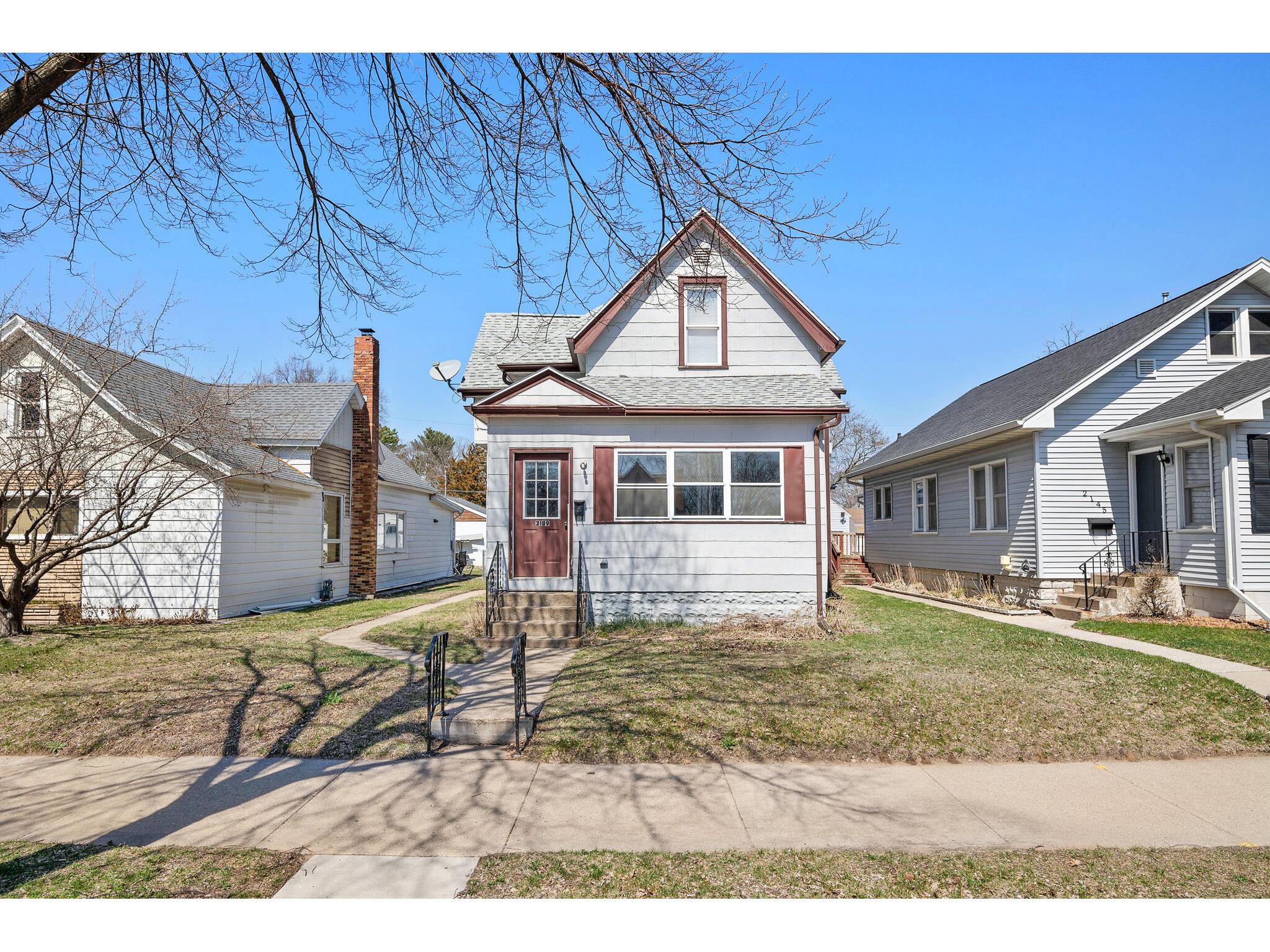 2137 Market #2139 La Crosse WI 54601 1834441 image1