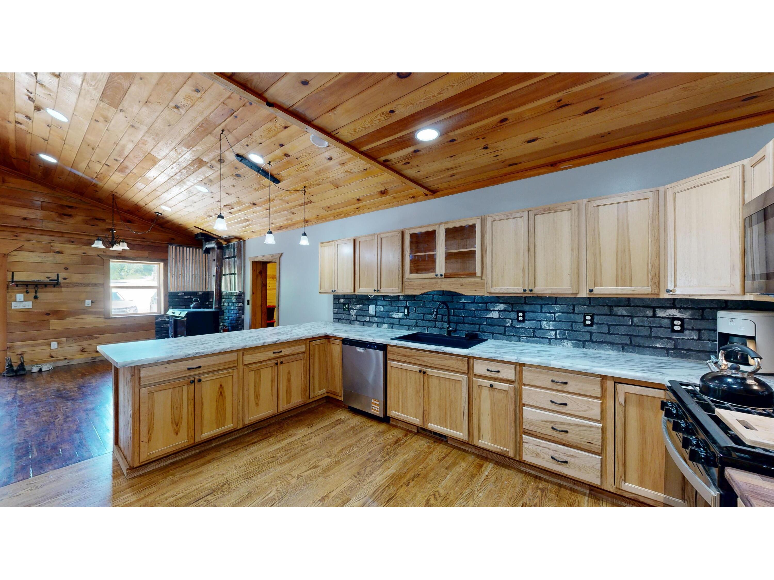 21376 Noble Sheldon WI 54651 1965492 image9