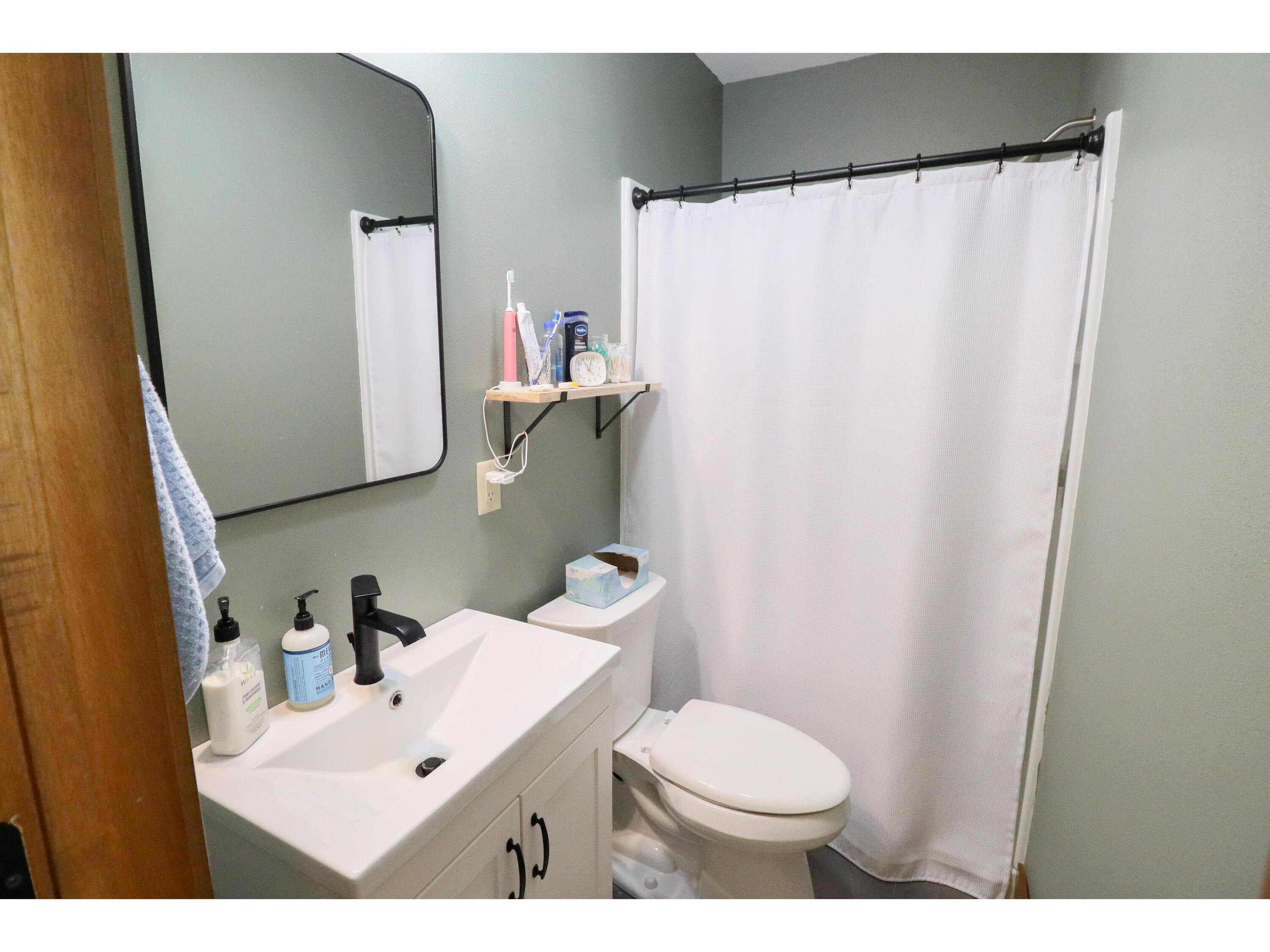 214 Oak Stoddard WI 54658 1958926 image18