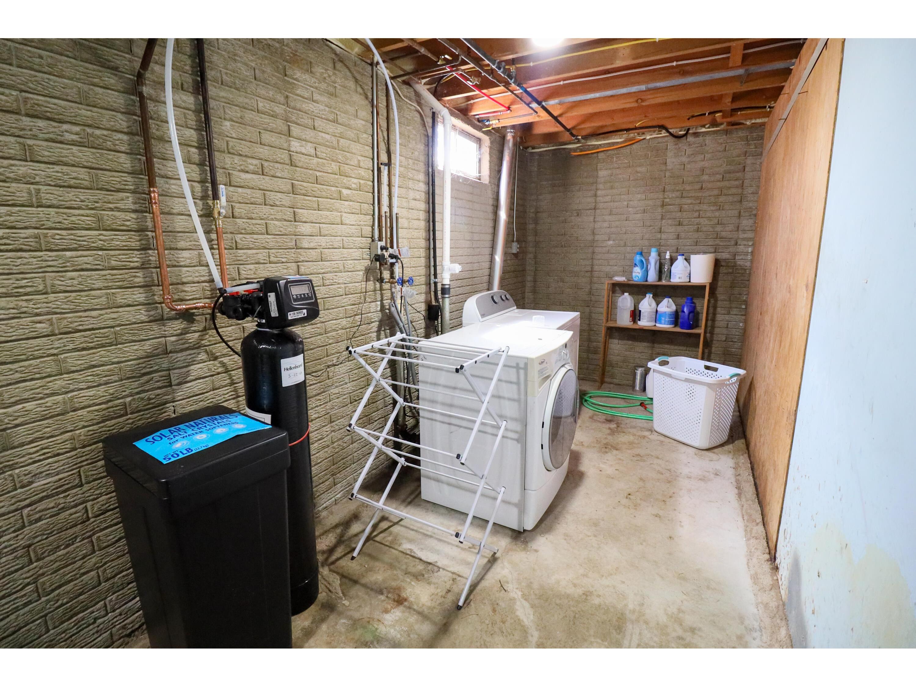 214 Oak Stoddard WI 54658 1958926 image21