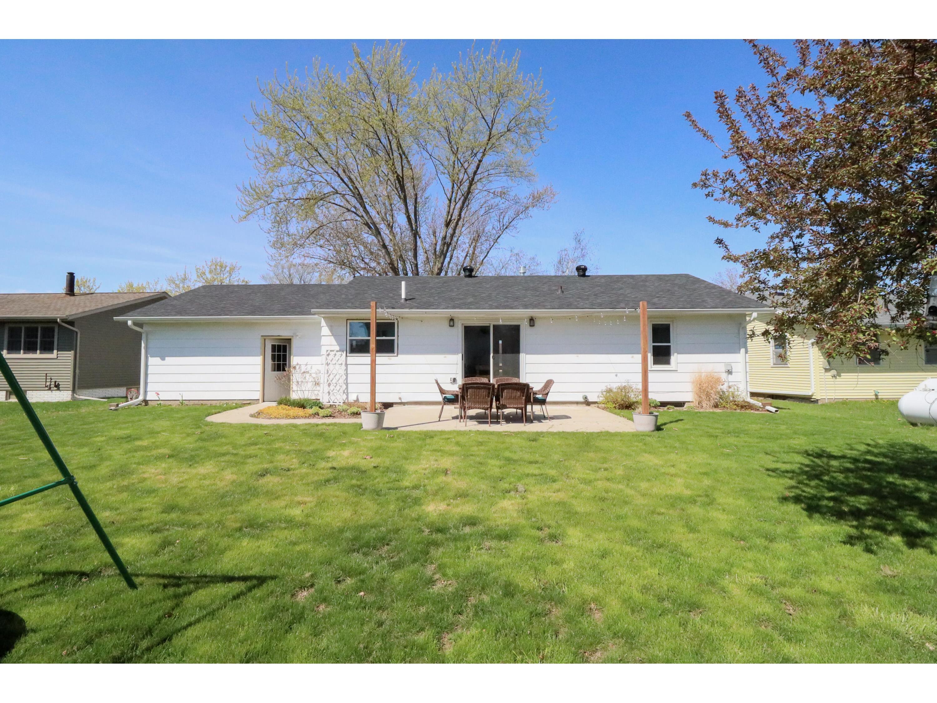 214 Oak Stoddard WI 54658 1958926 image24