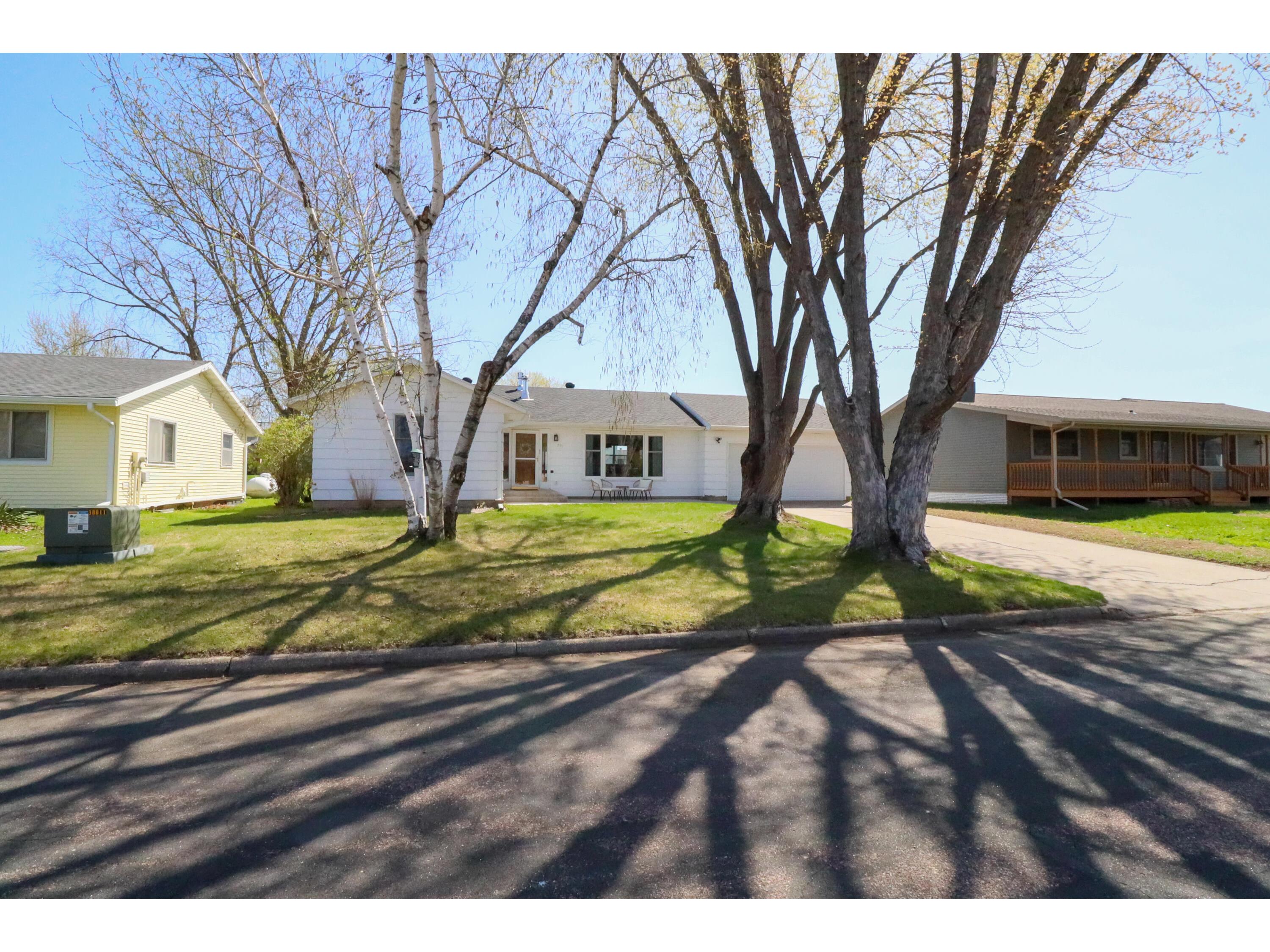214 Oak Stoddard WI 54658 1958926 image3