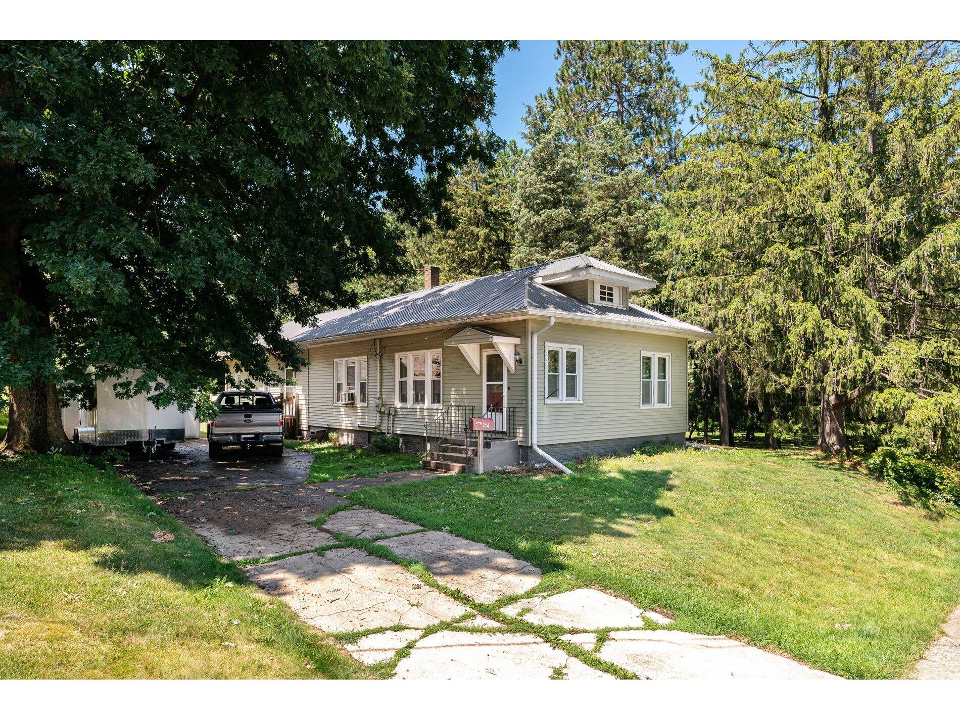 214 West Westby WI 54667 1844307 image1
