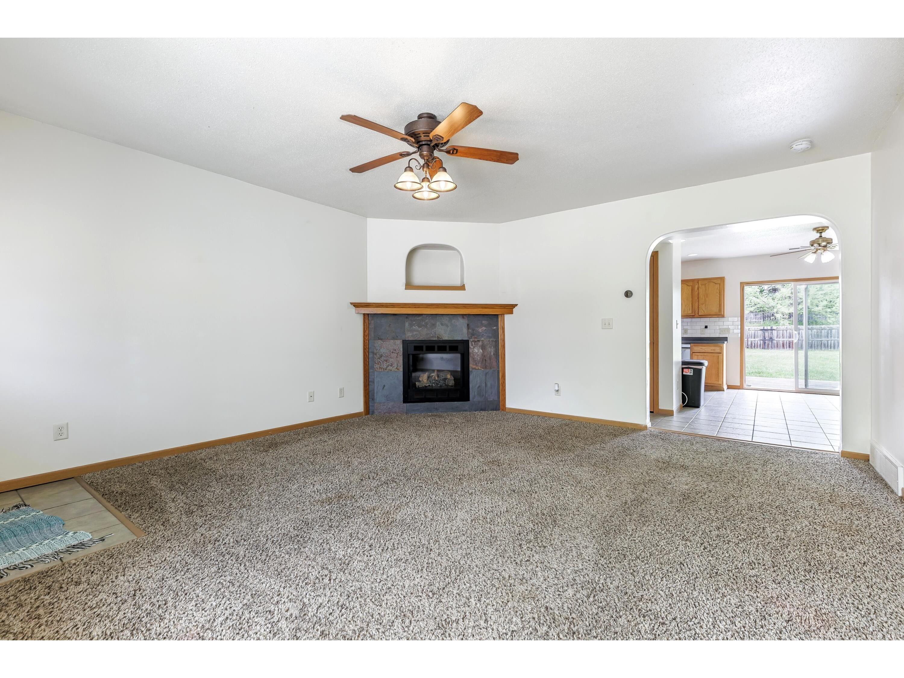 2142 Julie Sparta WI 54656 1963534 image6