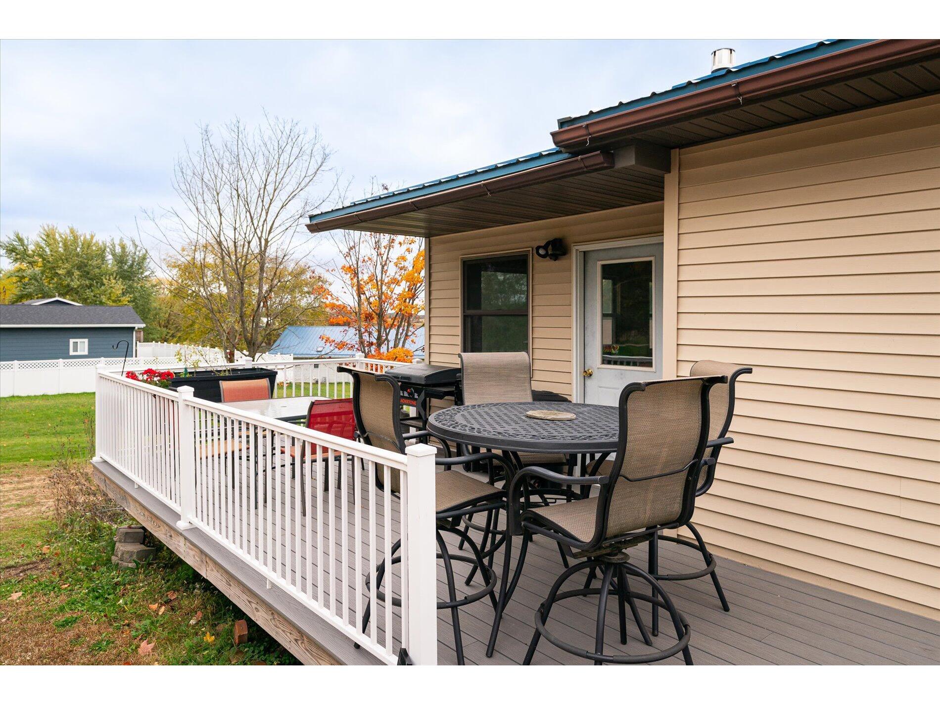 215 Coon Prairie Westby WI 54667 1940586 image3